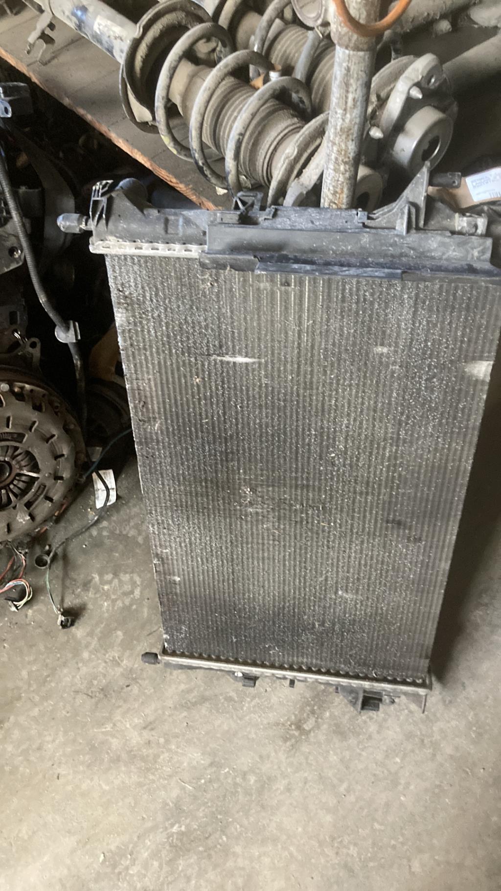 Radiateur eau RENAULT LAGUNA 2 PHASE 1 Essence - 1