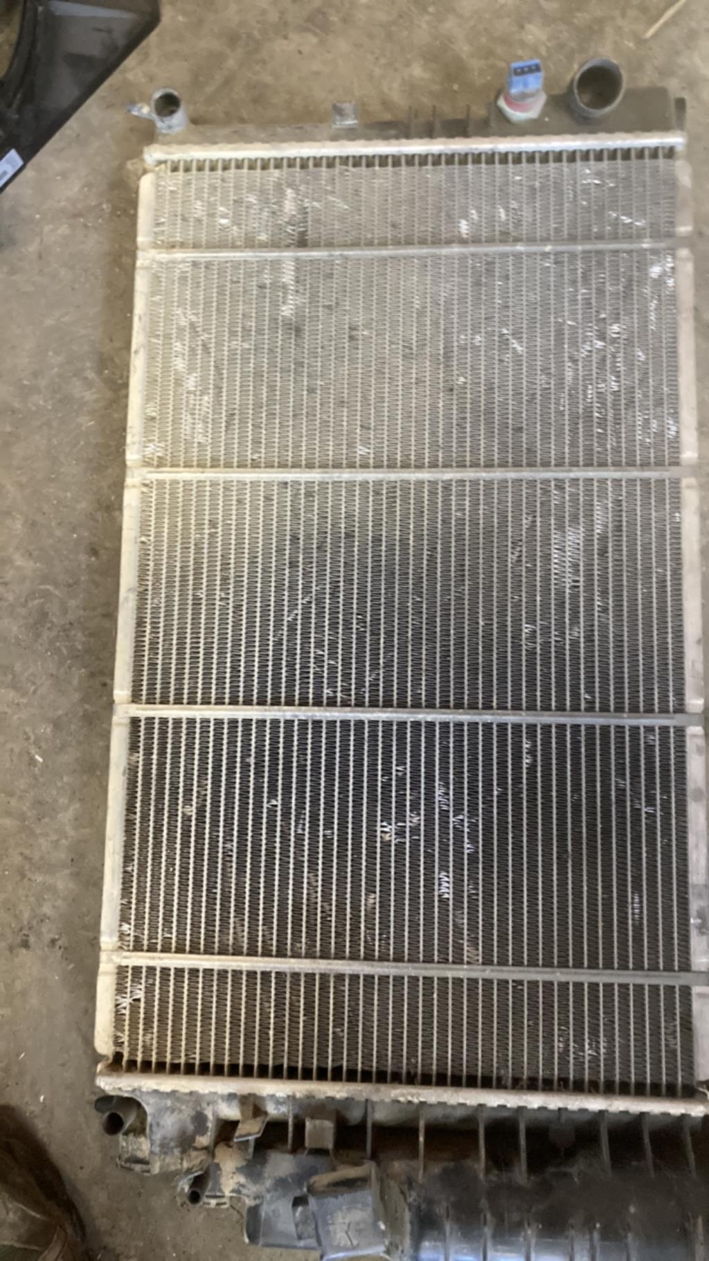 Radiateur eau PEUGEOT 405 PHASE 1 Diesel - 1