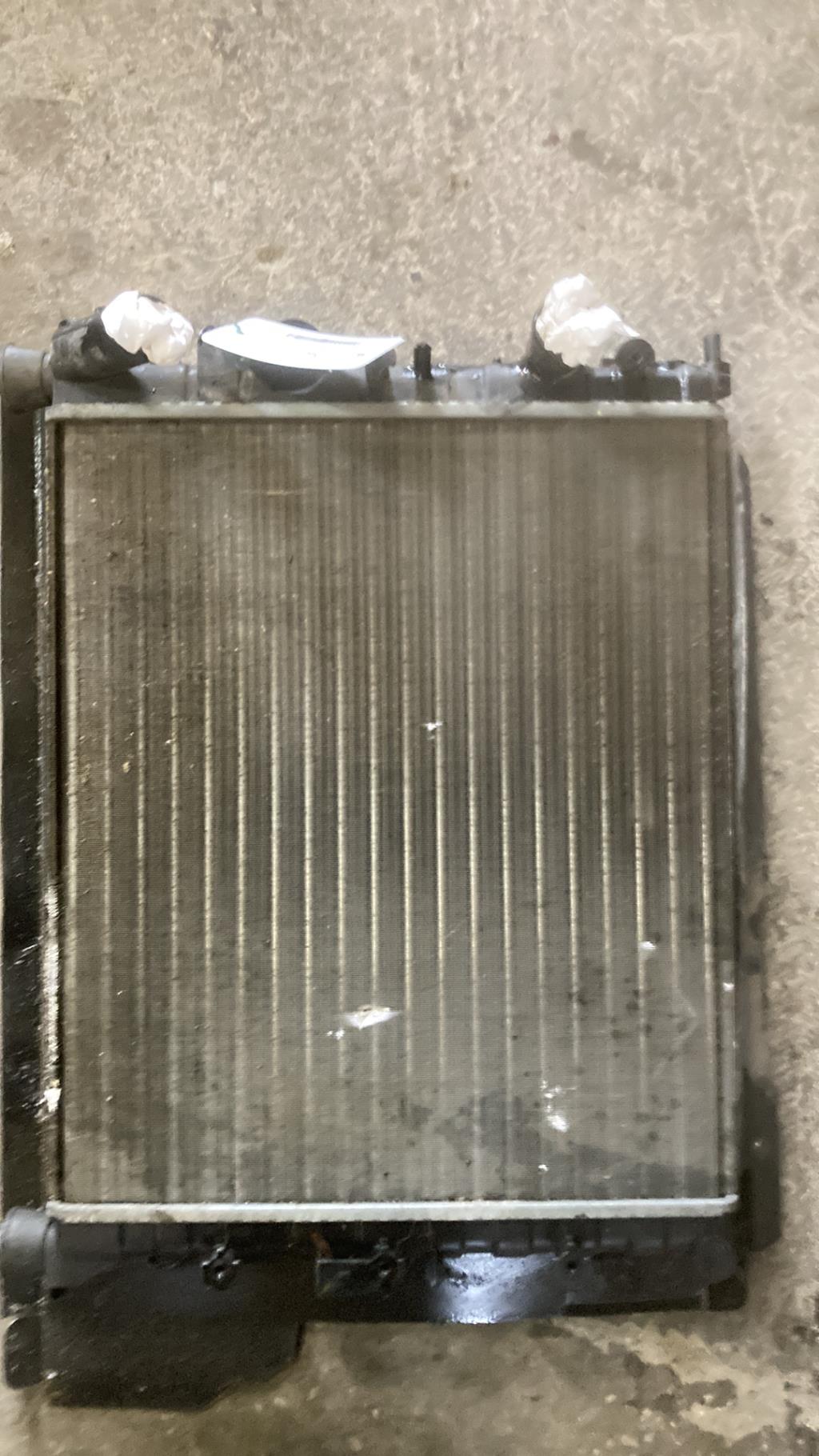 Radiateur eau RENAULT CLIO 2 PHASE 2 Diesel - 1