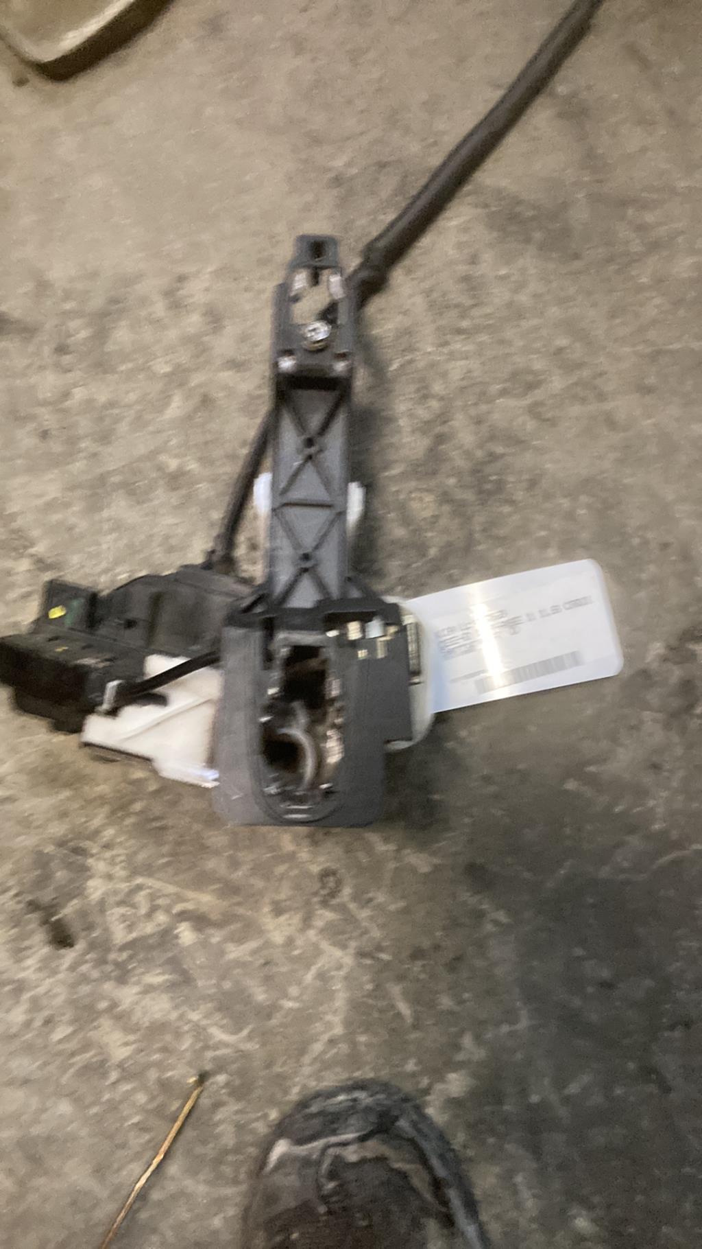 Serrure avant droit KIA CEE-D 1 PHASE 1 Diesel - 1