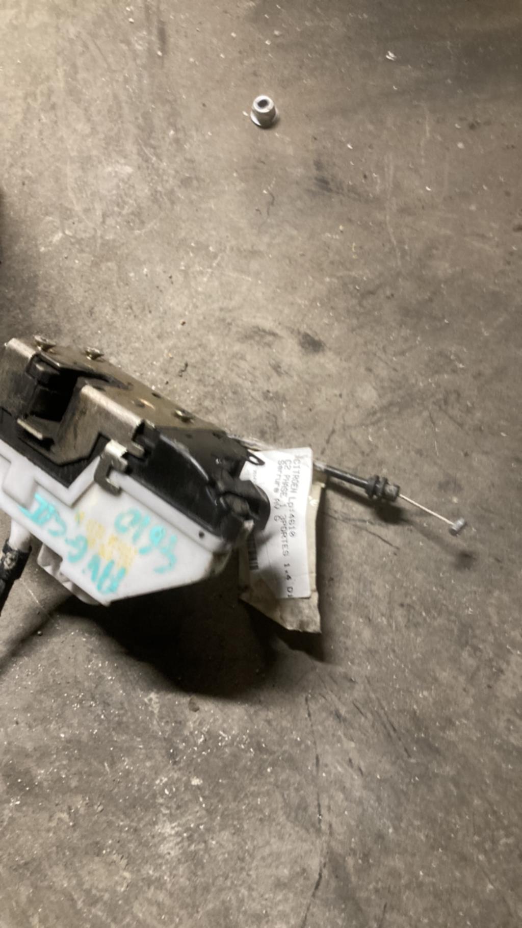 Serrure avant gauche CITROEN C2 PHASE 1 Diesel - 1