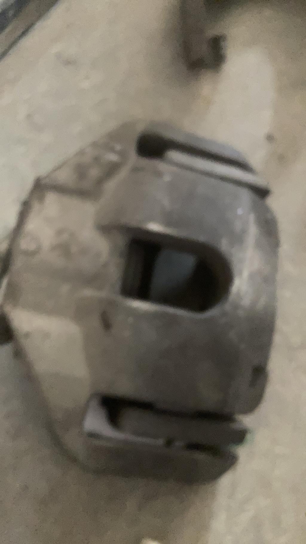 Etrier avant gauche (freinage) BMW SERIE 5 E60 PHASE 2 Diesel - 1