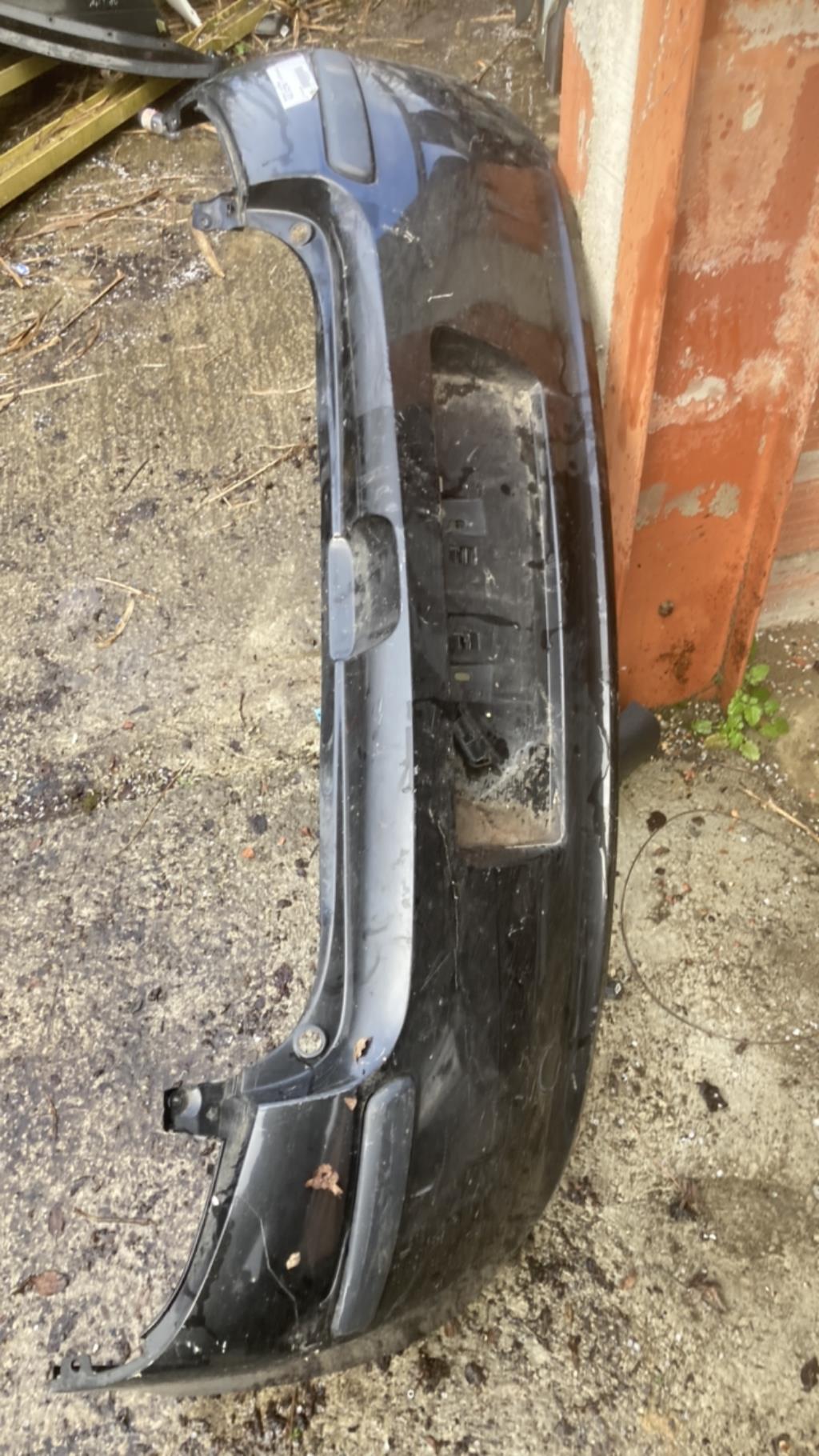 Pare choc arriere RENAULT CLIO 3 PHASE 1 Diesel - 1