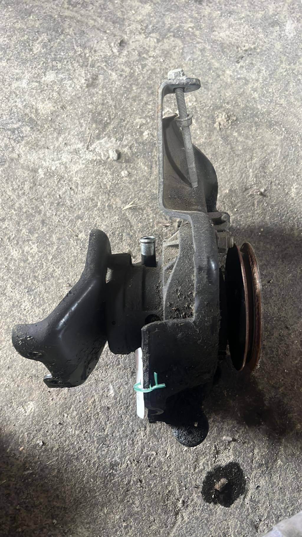 Pompe de direction RENAULT SAFRANE PHASE 1 Diesel - 1