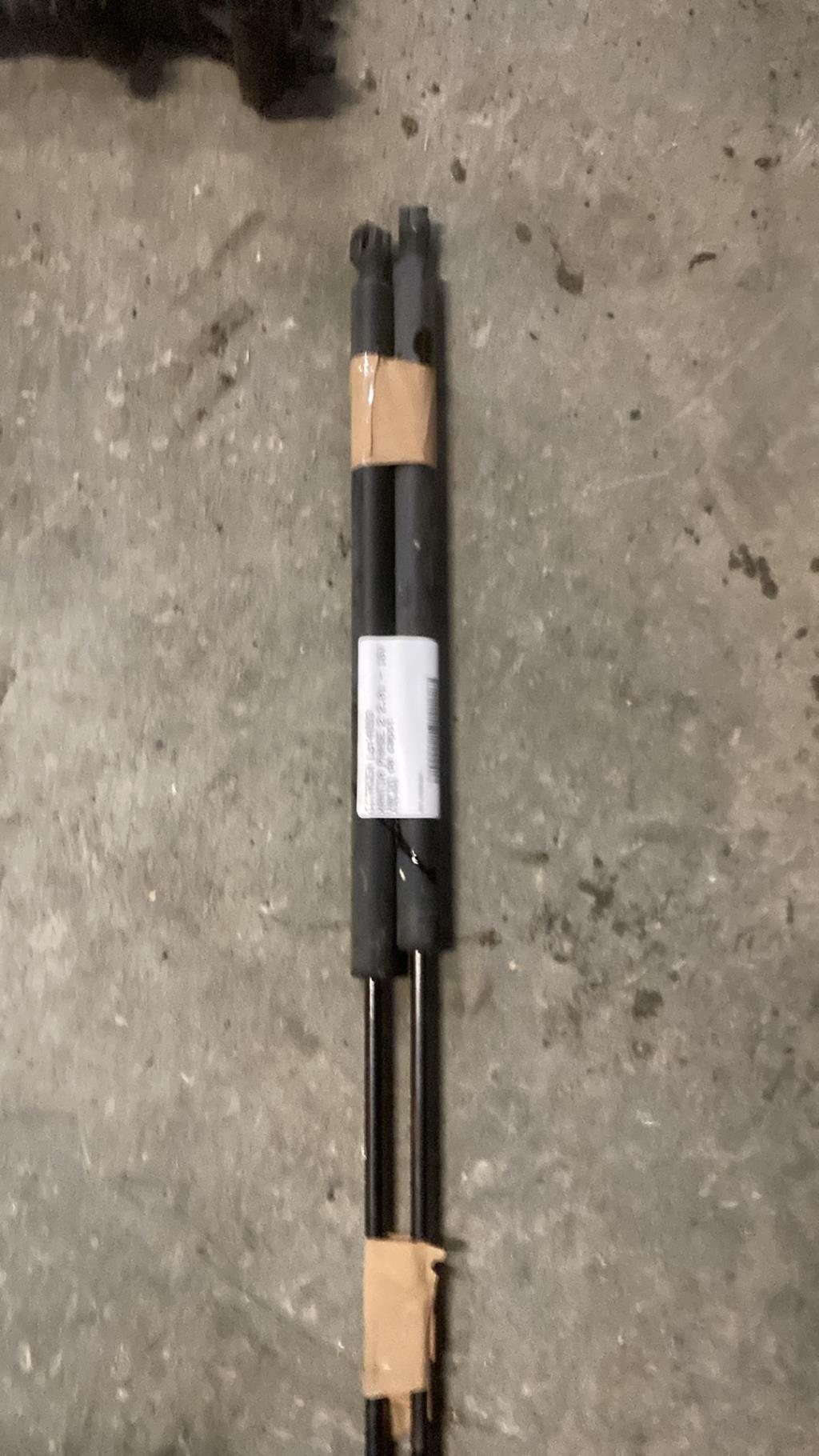 Verin de capot CITROEN XANTIA PHASE 2 Essence - 1