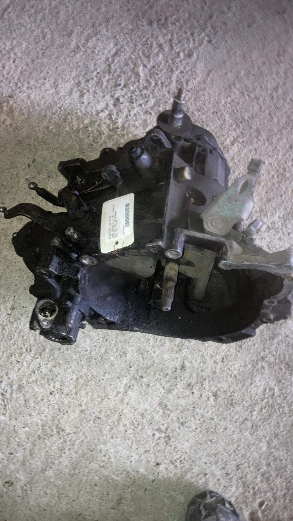 Boite de vitesses PEUGEOT 306 BREAK Diesel - 1