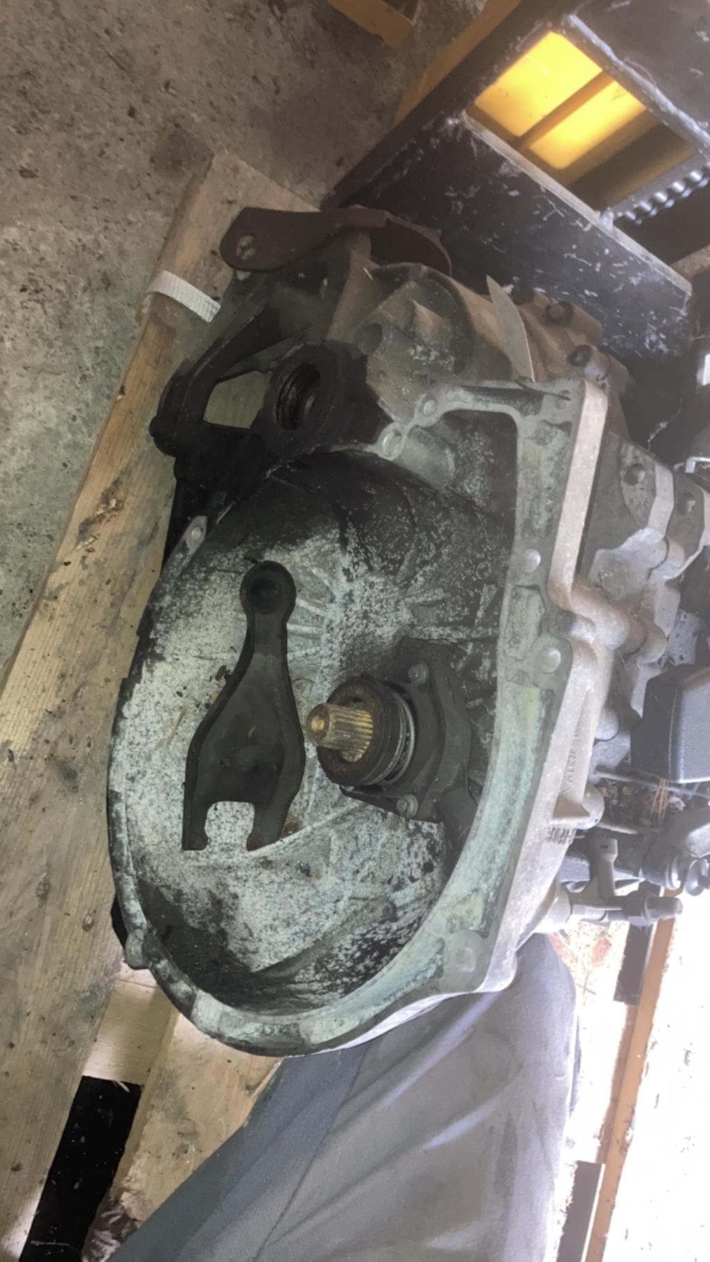 Boite de vitesses VOLVO V 50 PHASE 1 BREAK Diesel - 1