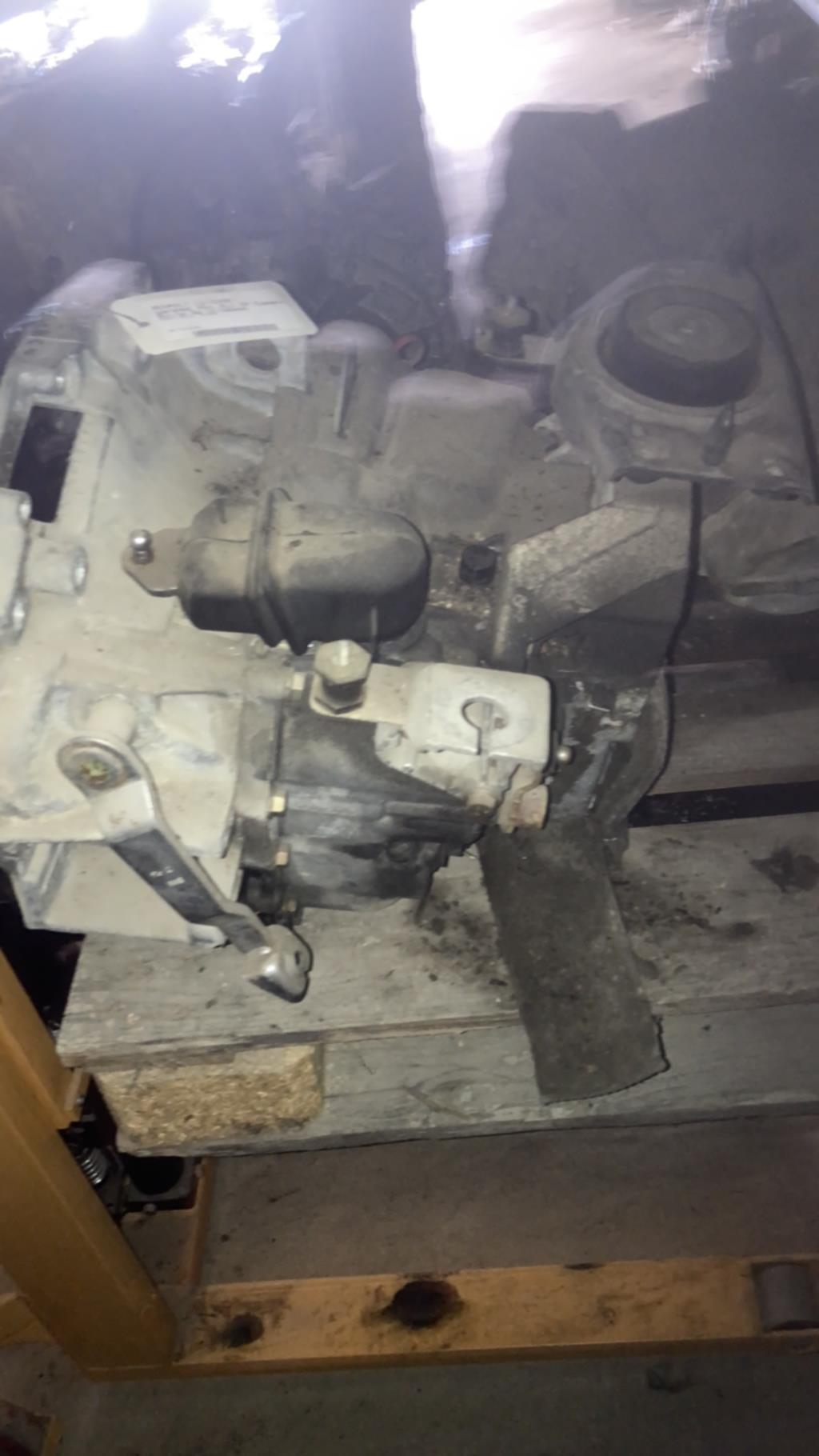 Boite de vitesses RENAULT SAFRANE PHASE 1 Essence - 1