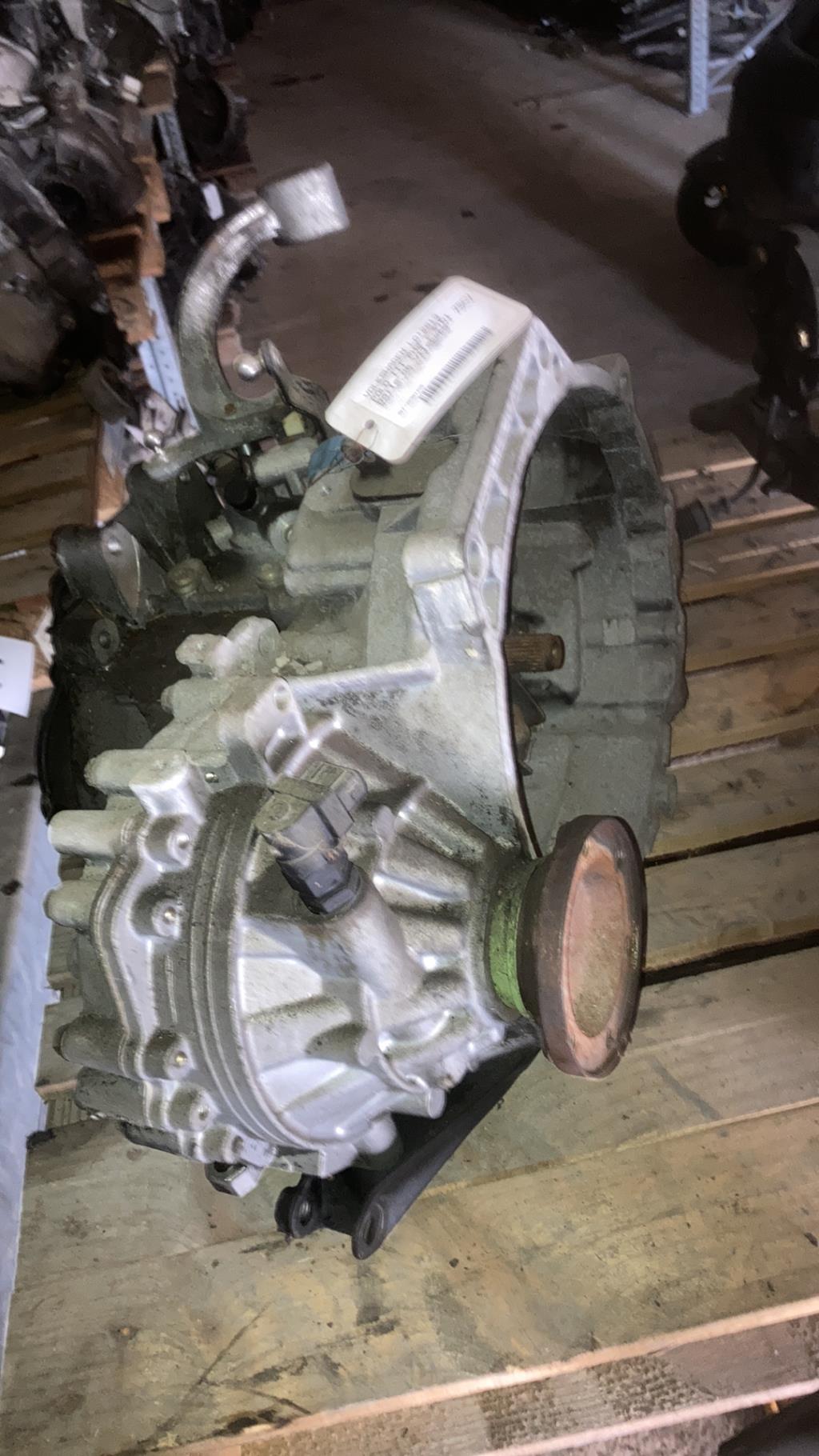 Boite de vitesses VOLKSWAGEN POLO 3 PHASE 2 Diesel - 1
