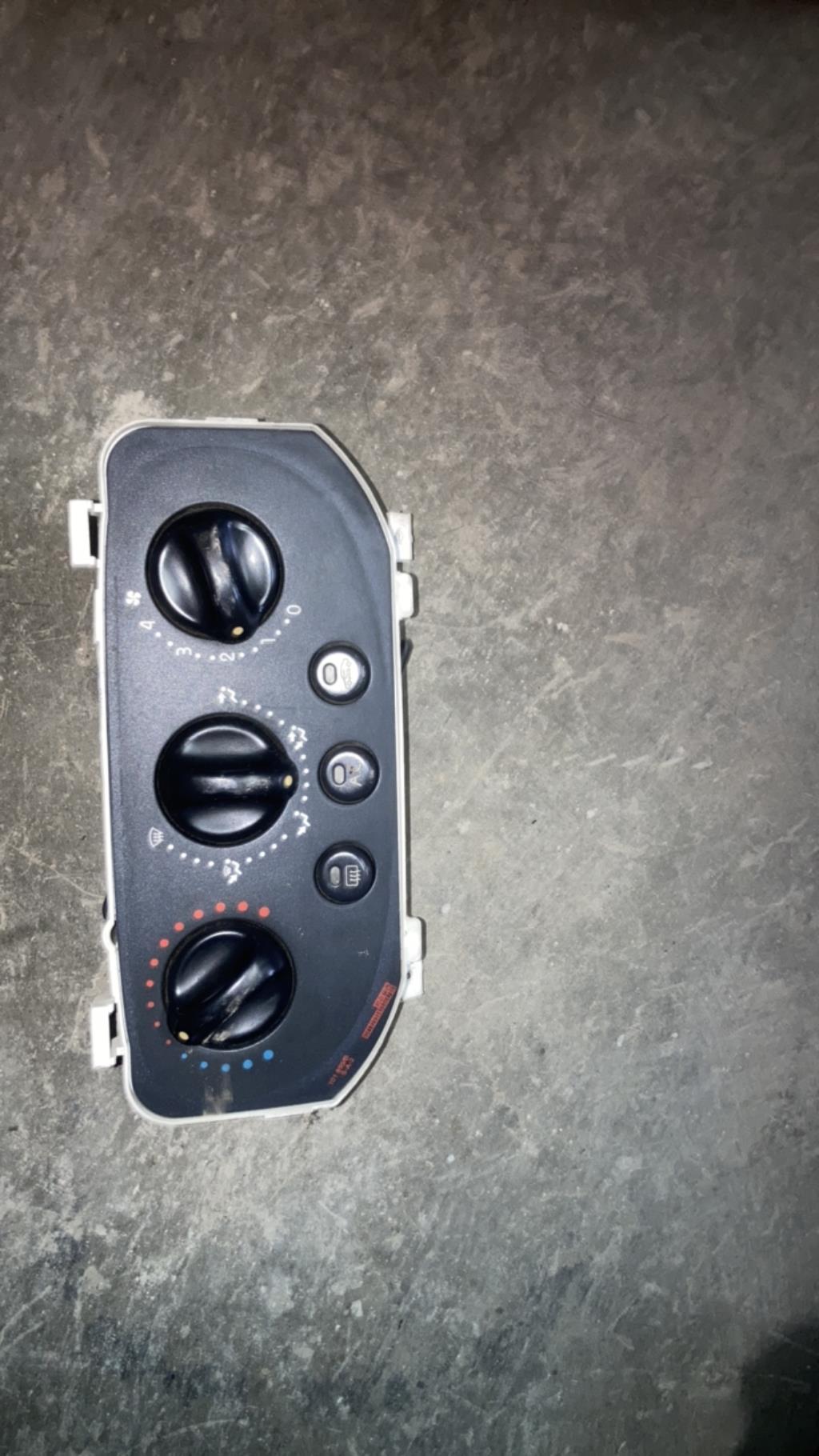 Commande chauffage RENAULT CLIO 2 PHASE 1 Diesel - 1