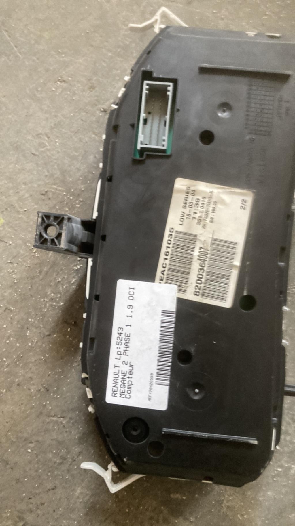 Compteur RENAULT MEGANE 2 PHASE 1 Diesel - 1