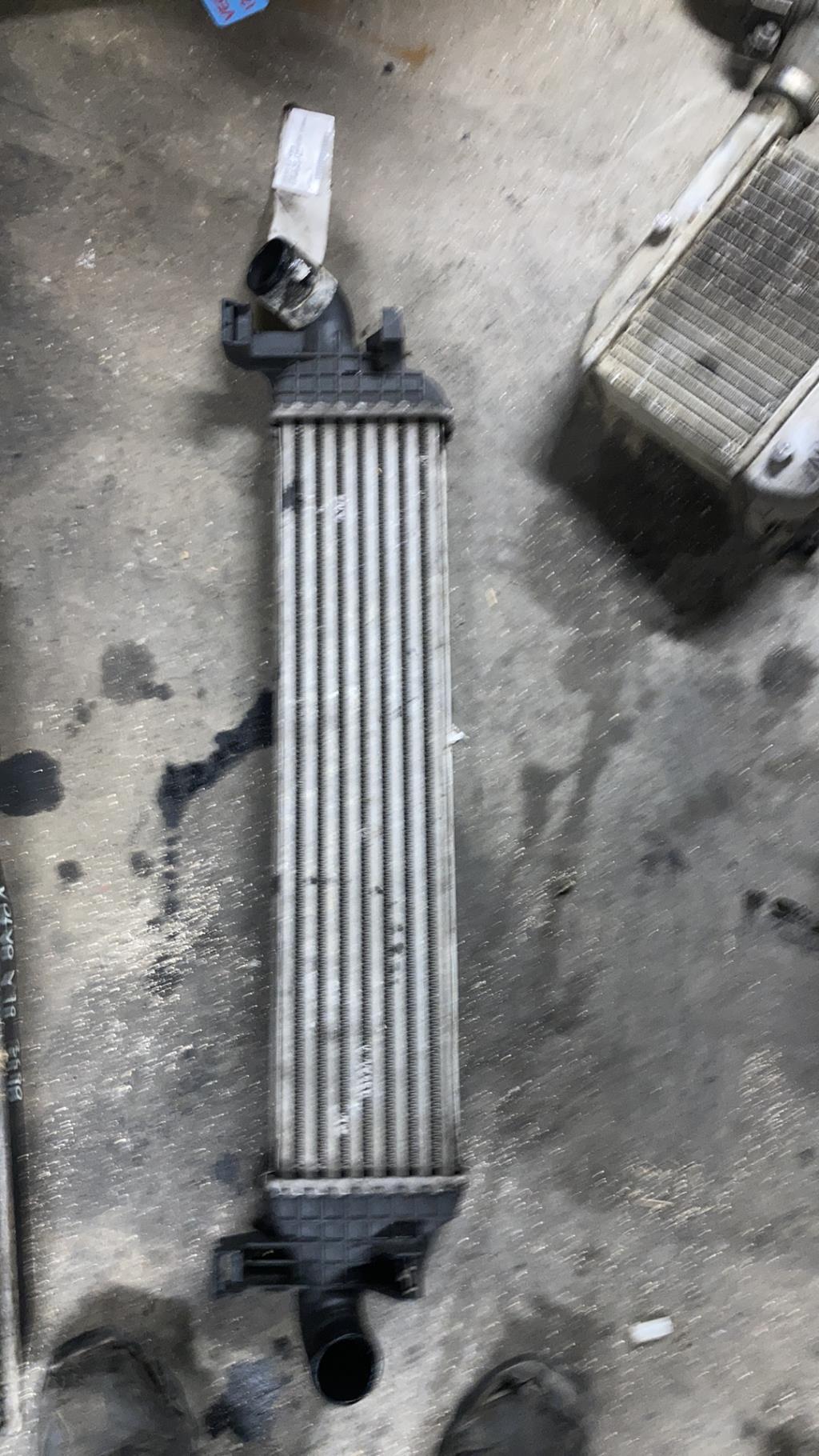Echangeur air (Intercooler) VOLVO V 50 PHASE 1 BREAK Diesel - 1