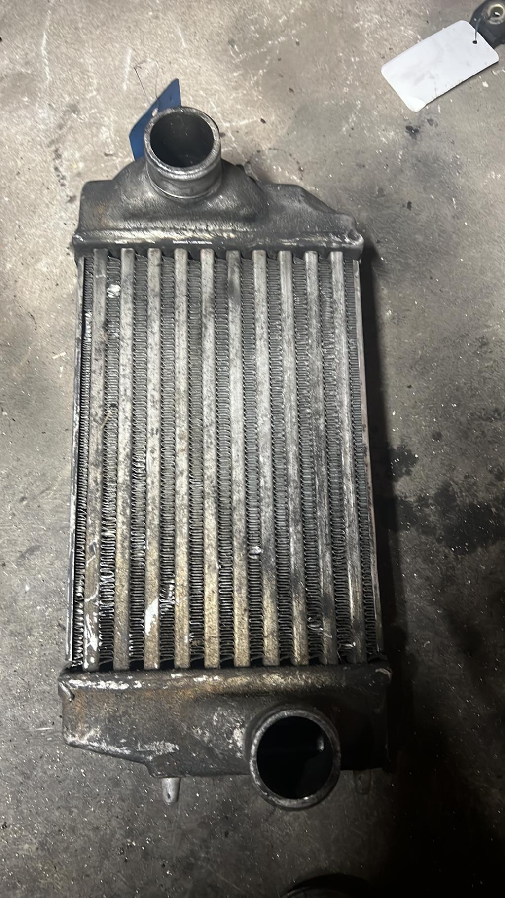 Echangeur air (Intercooler) CHRYSLER VOYAGER 4 PHASE 1 Diesel - 1