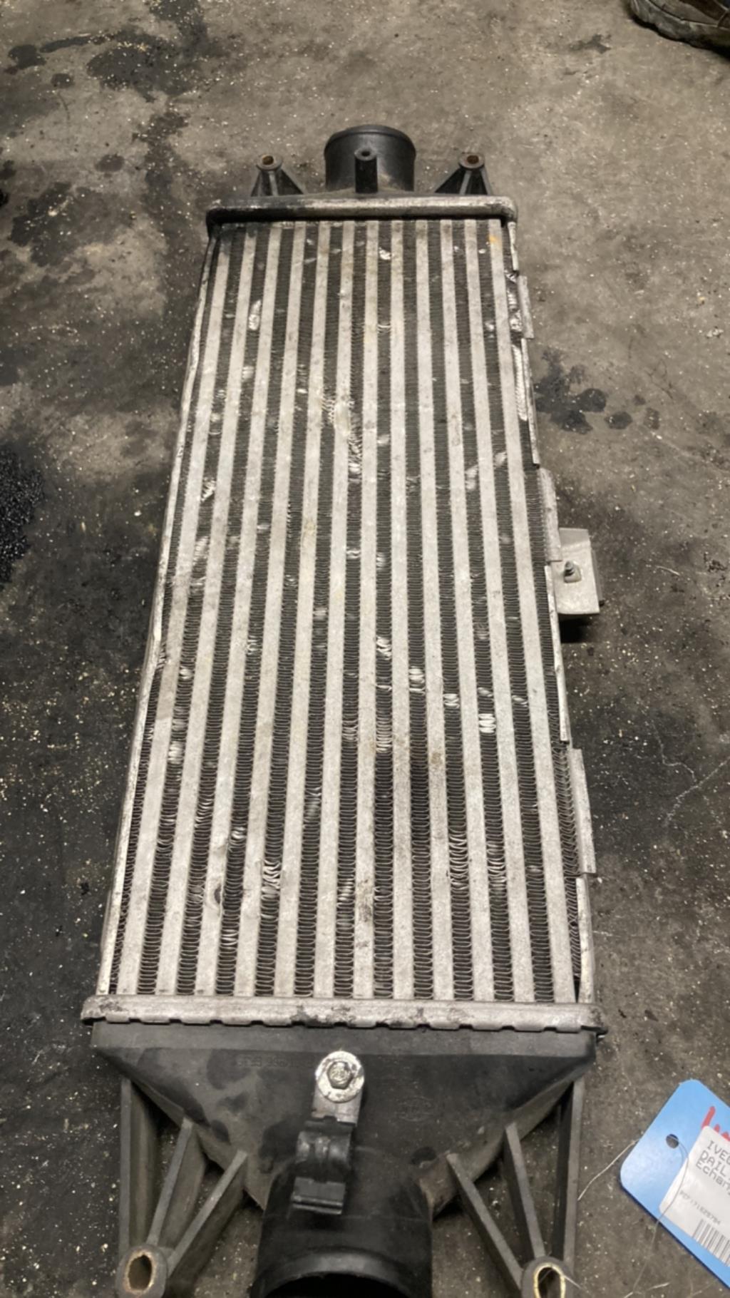 Echangeur air (Intercooler) IVECO DAILY 4 Diesel - 1