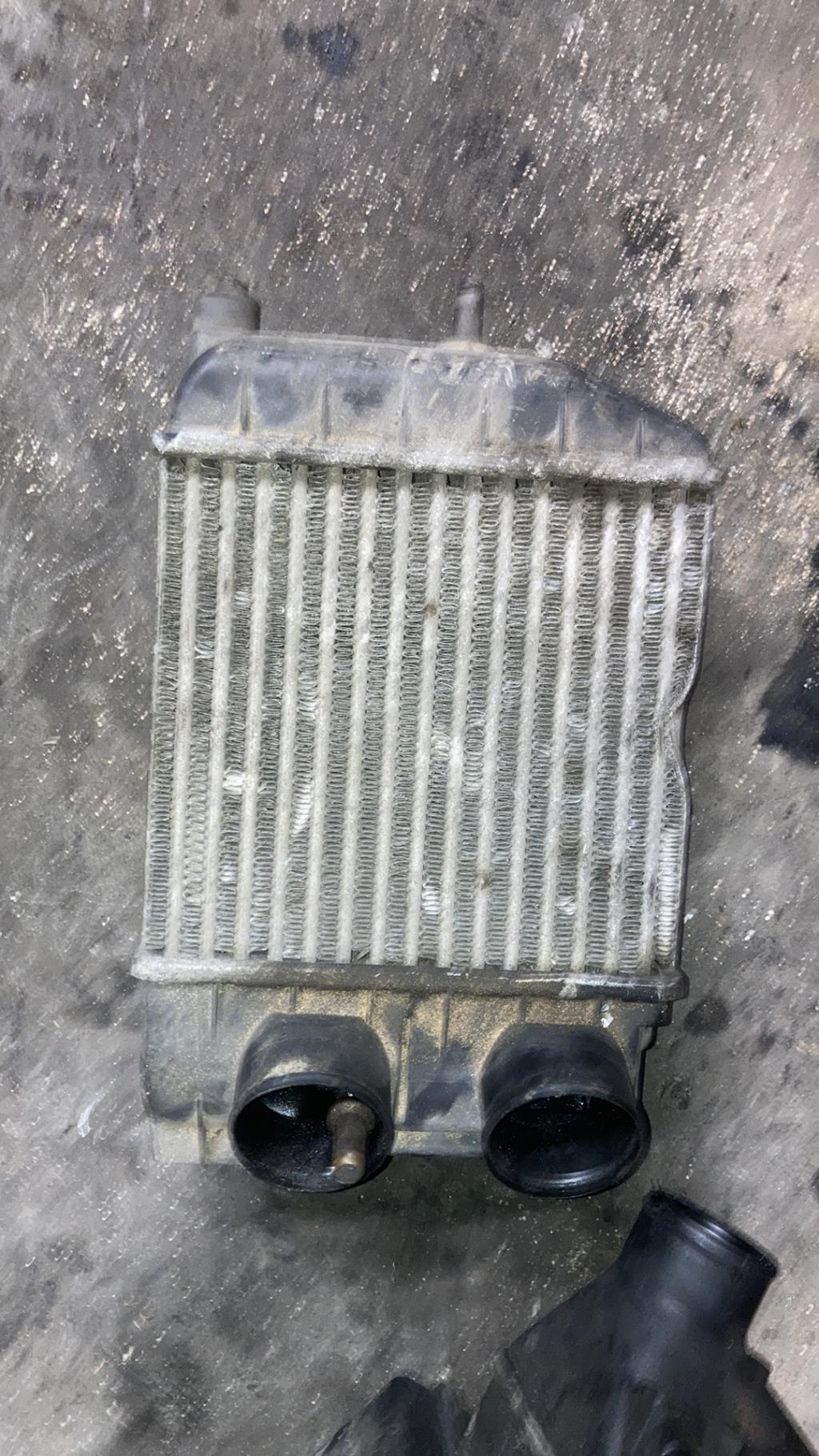 Echangeur air (Intercooler) RENAULT R18  - 1