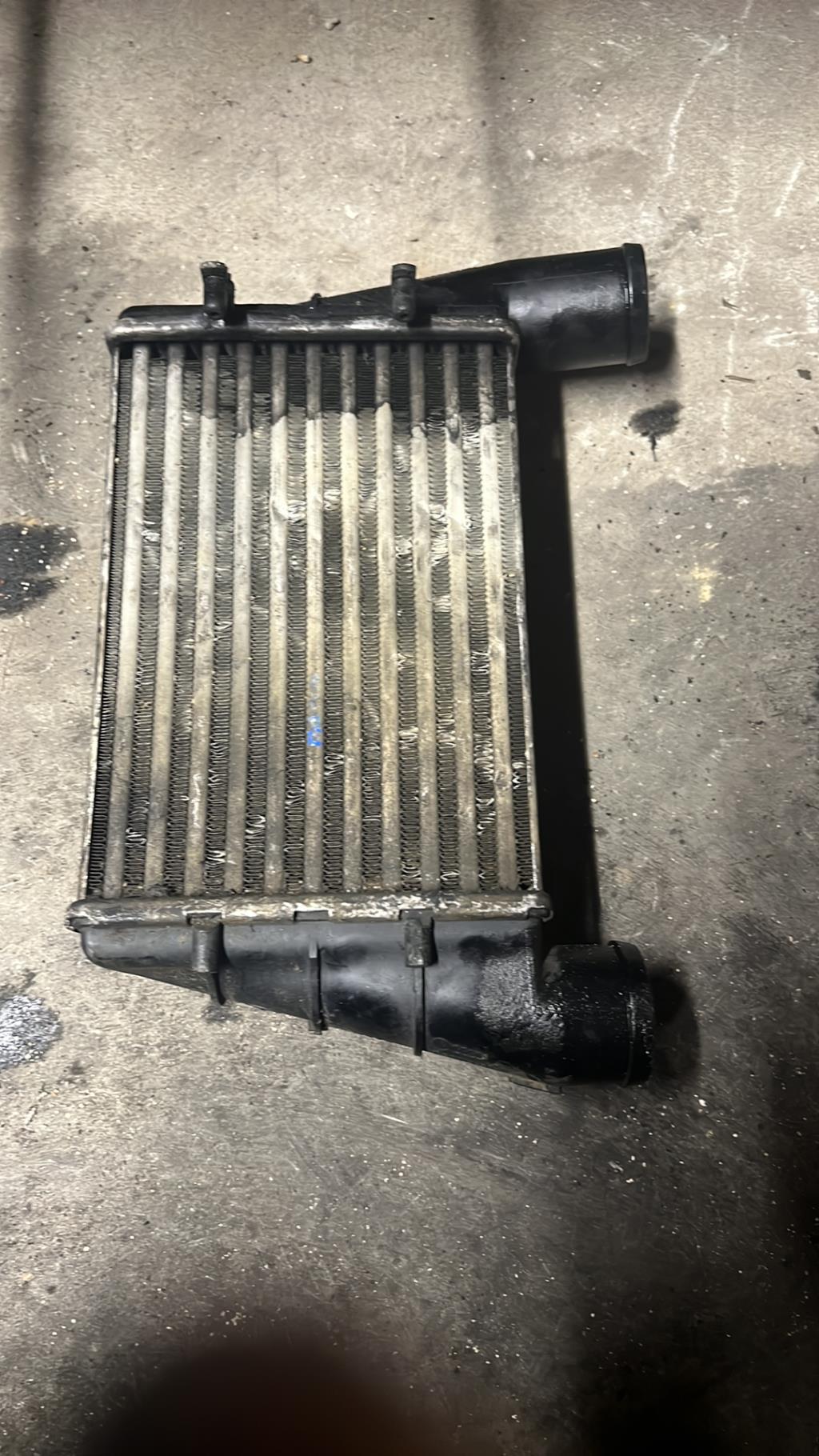 Echangeur air (Intercooler) VOLKSWAGEN PASSAT 4 PHASE 1 BREAK Diesel - 1