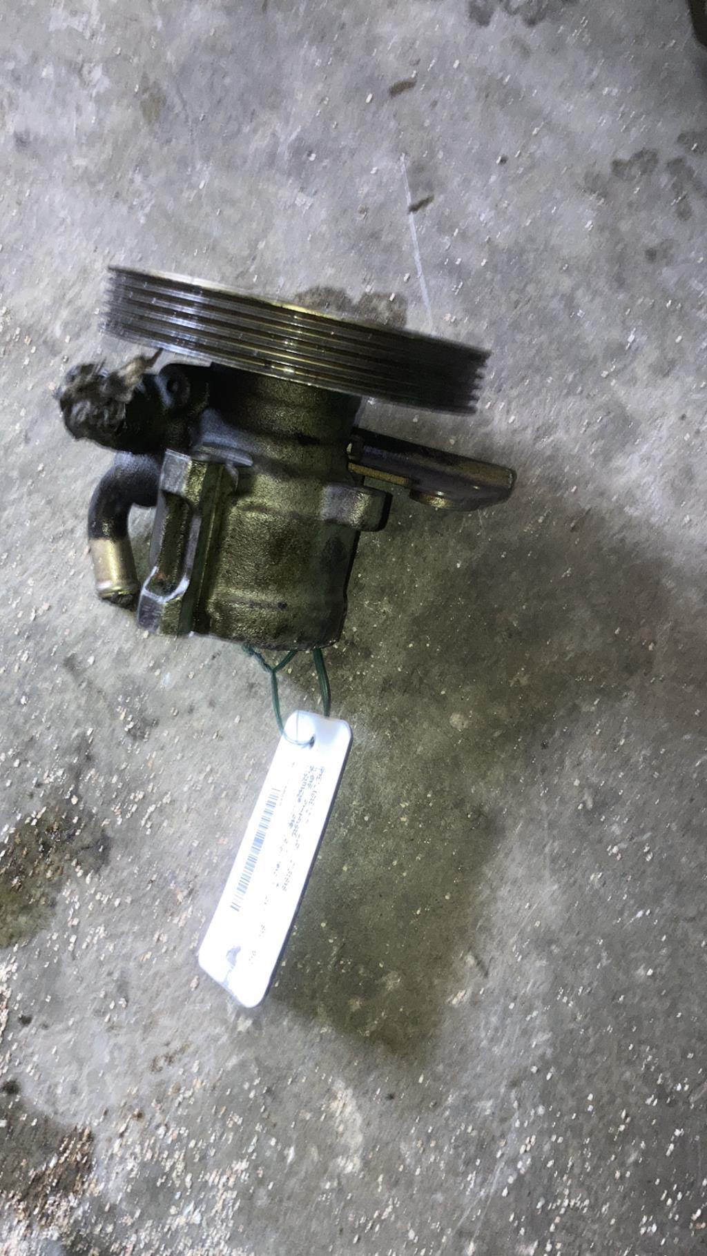 Pompe de direction PEUGEOT 106 PHASE 1 Essence - 1