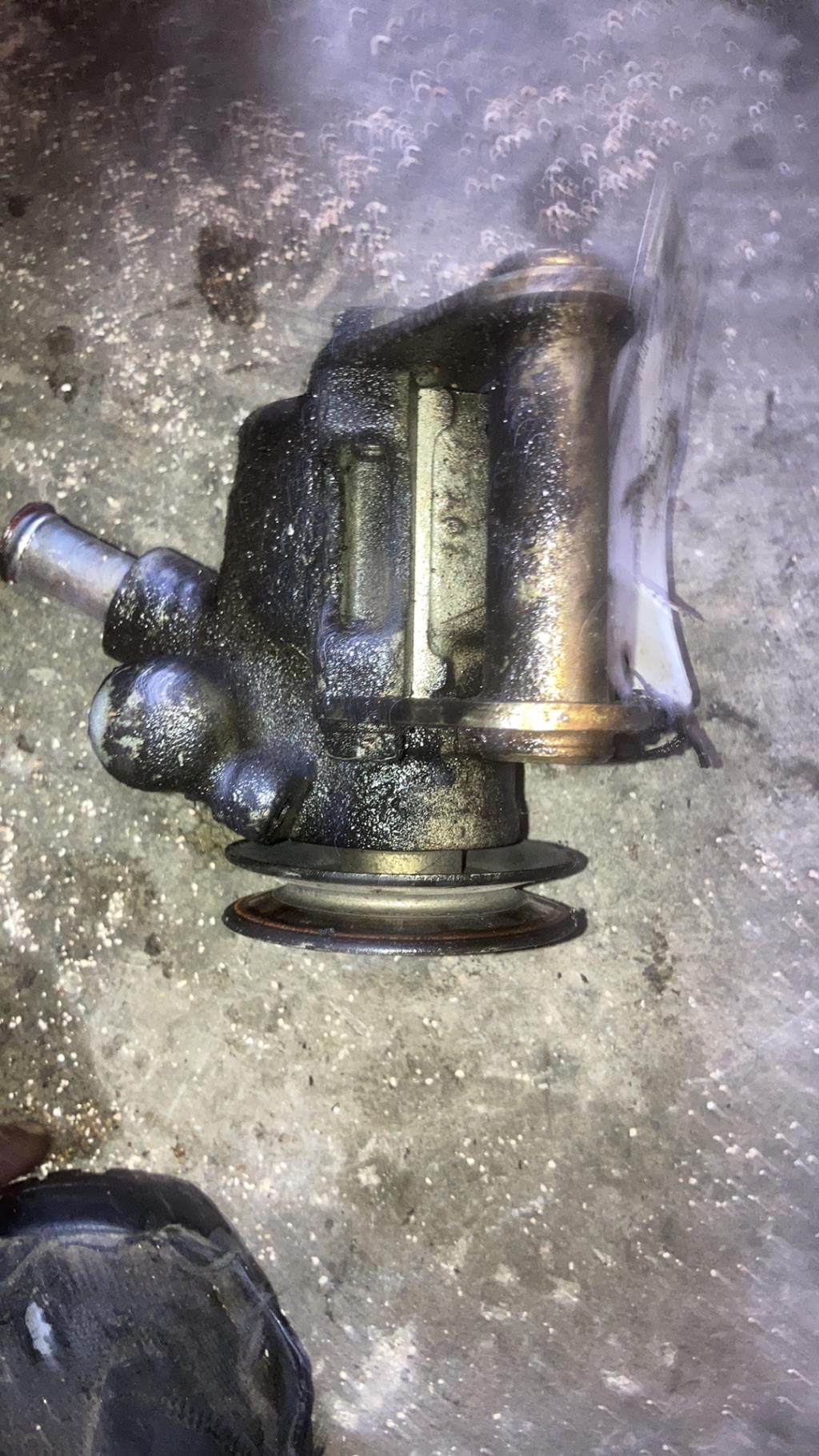 Pompe de direction PEUGEOT 205 PHASE 2 Diesel - 1