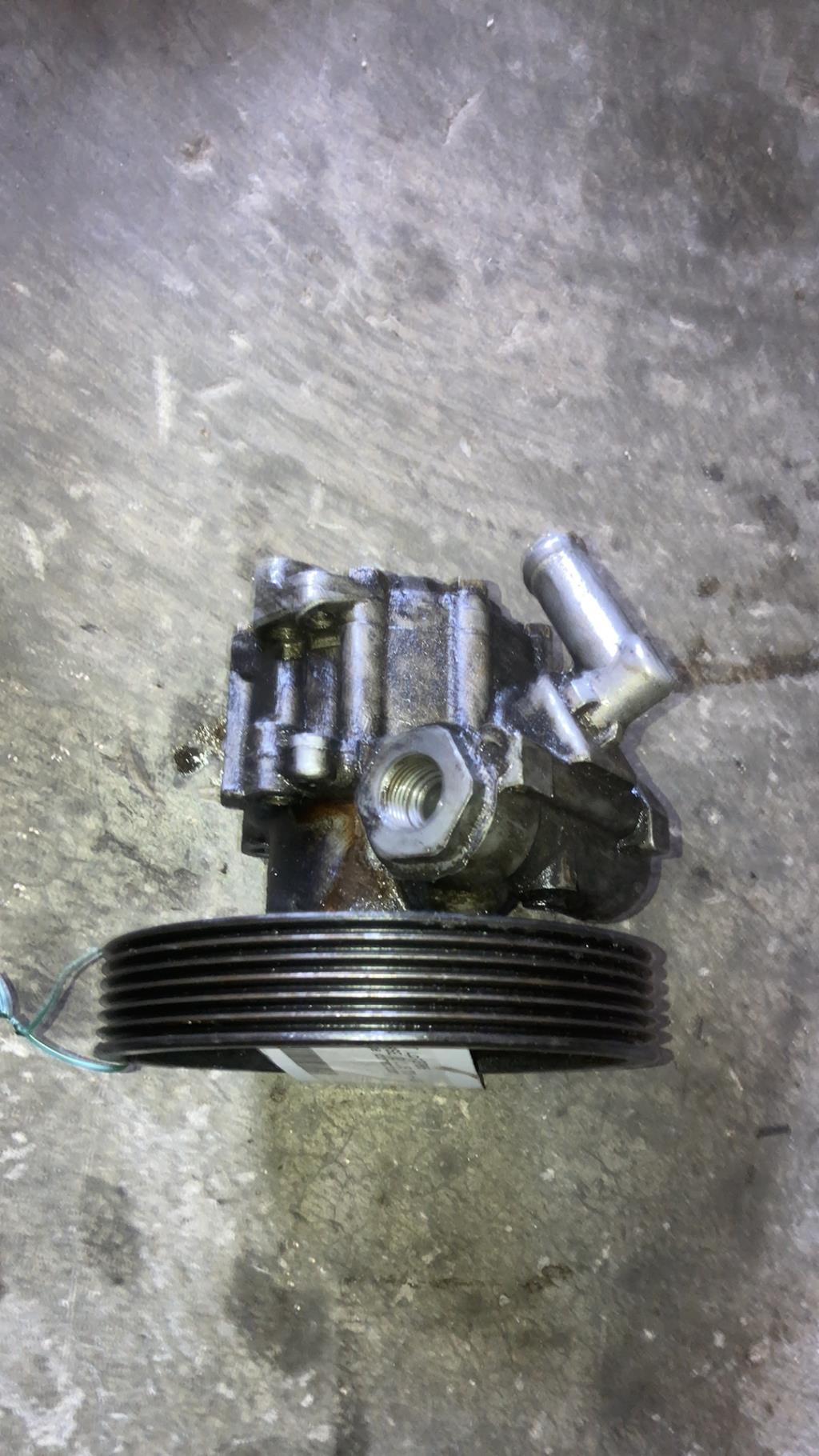Pompe de direction PEUGEOT 405 PHASE 2 Diesel - 1