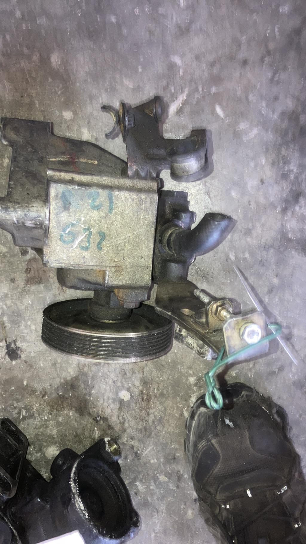 Pompe de direction RENAULT R21 PHASE 2 Diesel - 1