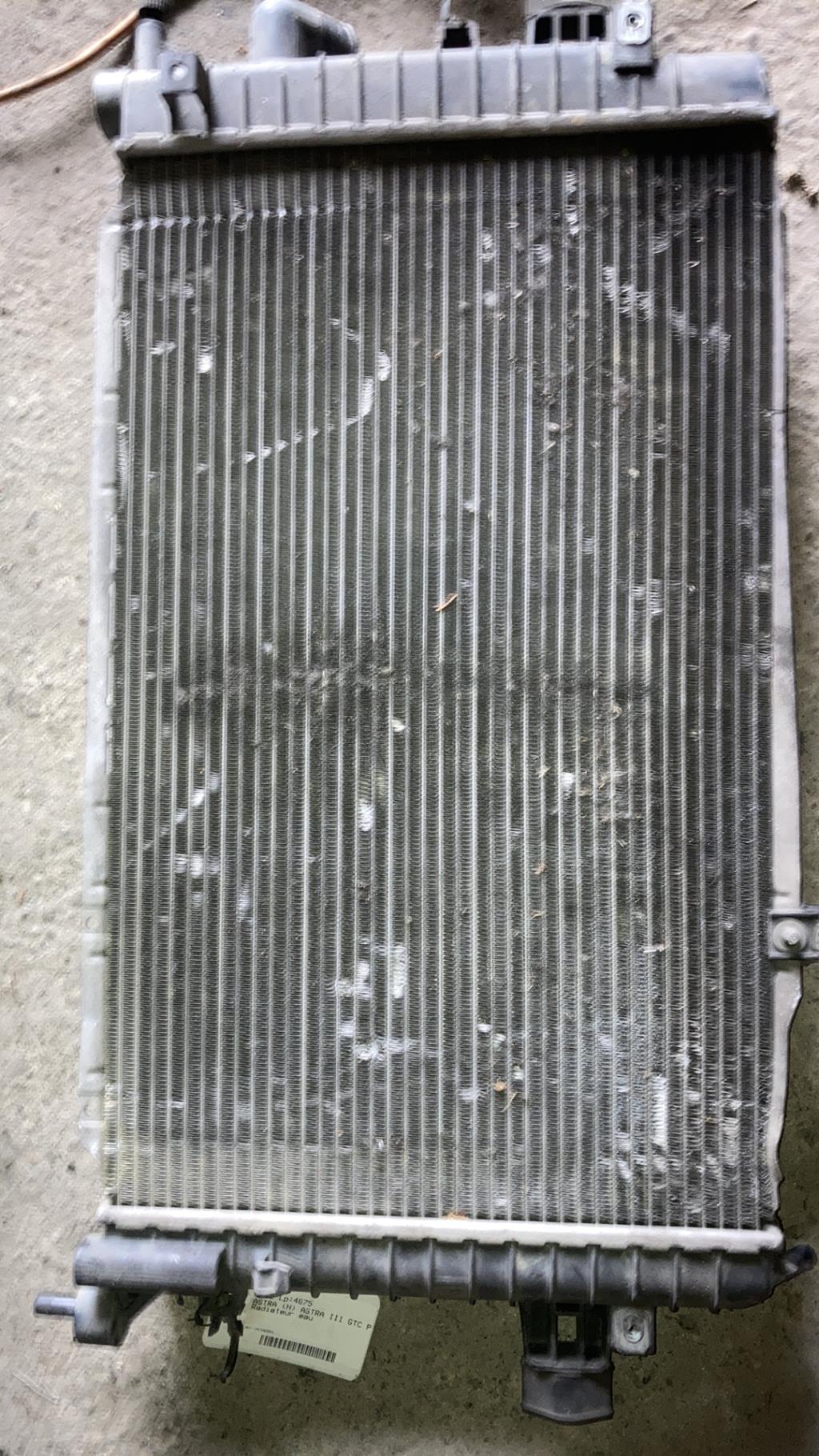 Radiateur eau OPEL ASTRA H GTC PHASE 1 Diesel - 1