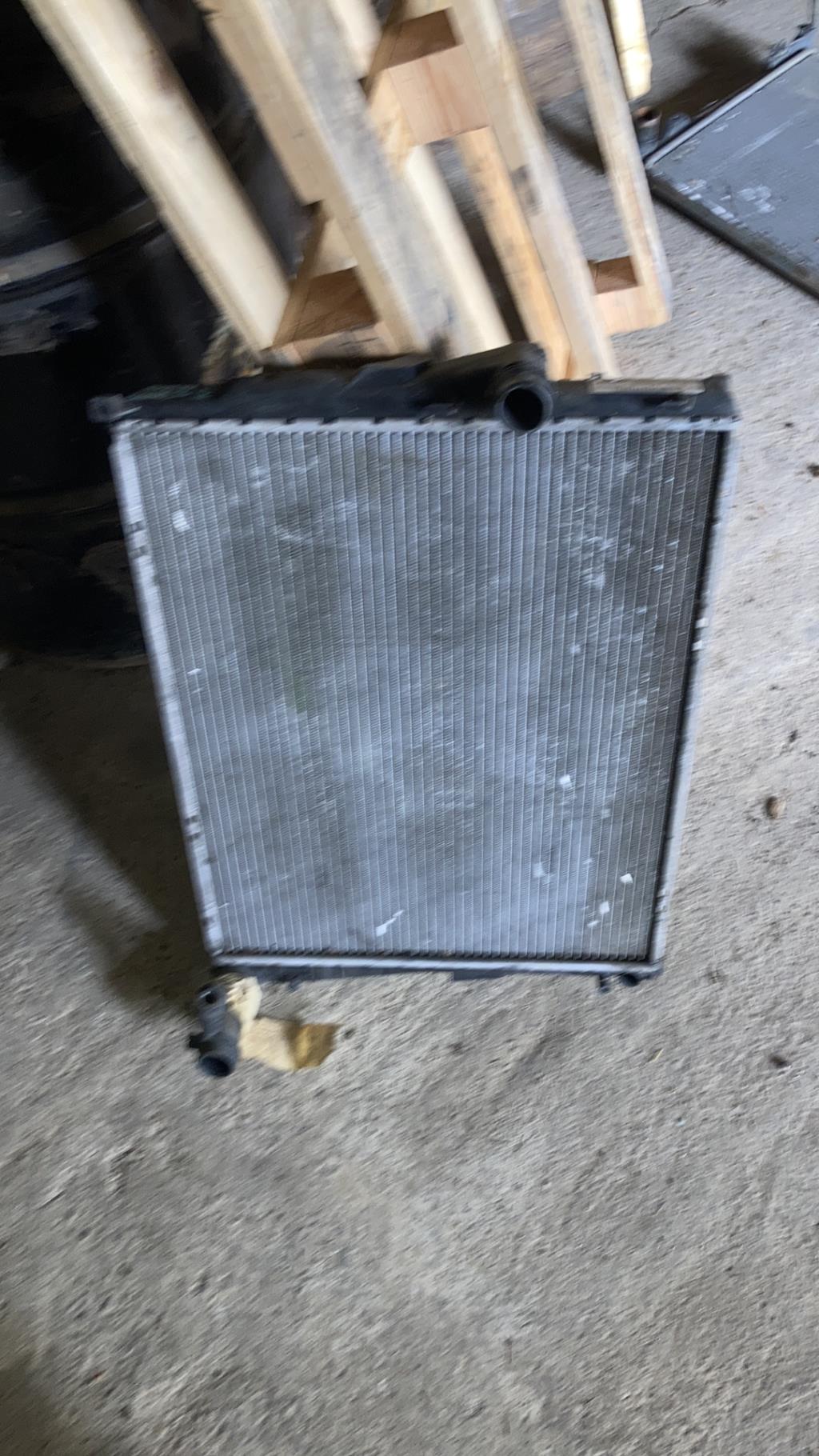 Radiateur eau BMW SERIE 3 E46 TOURING PHASE 1 BREAK Diesel - 1