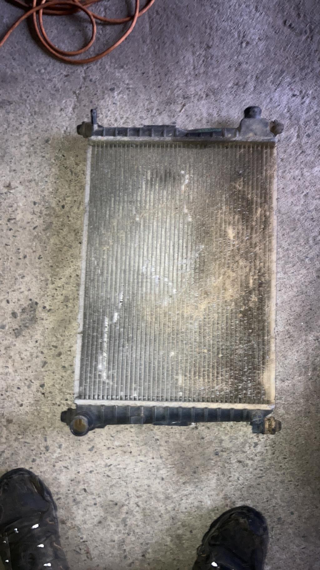 Radiateur eau FORD COURRIER 4 Diesel - 1