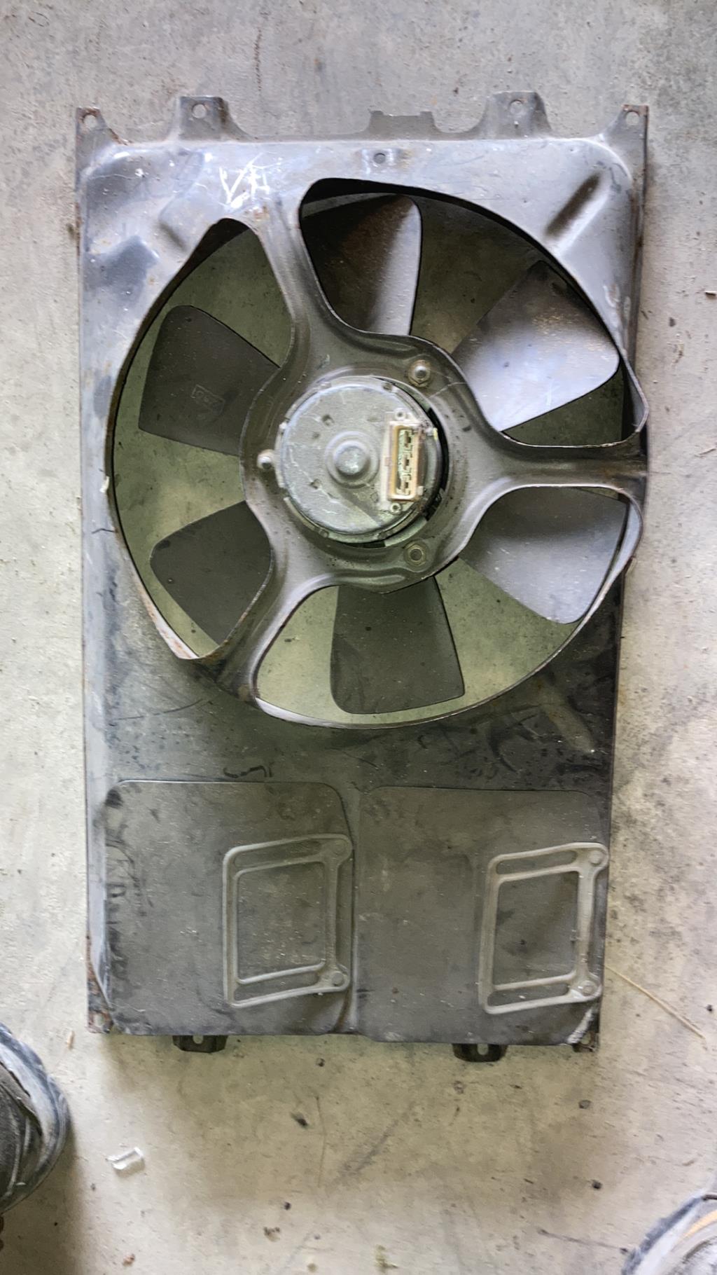 Ventilateur eau VOLKSWAGEN GOLF 2 Diesel - 1