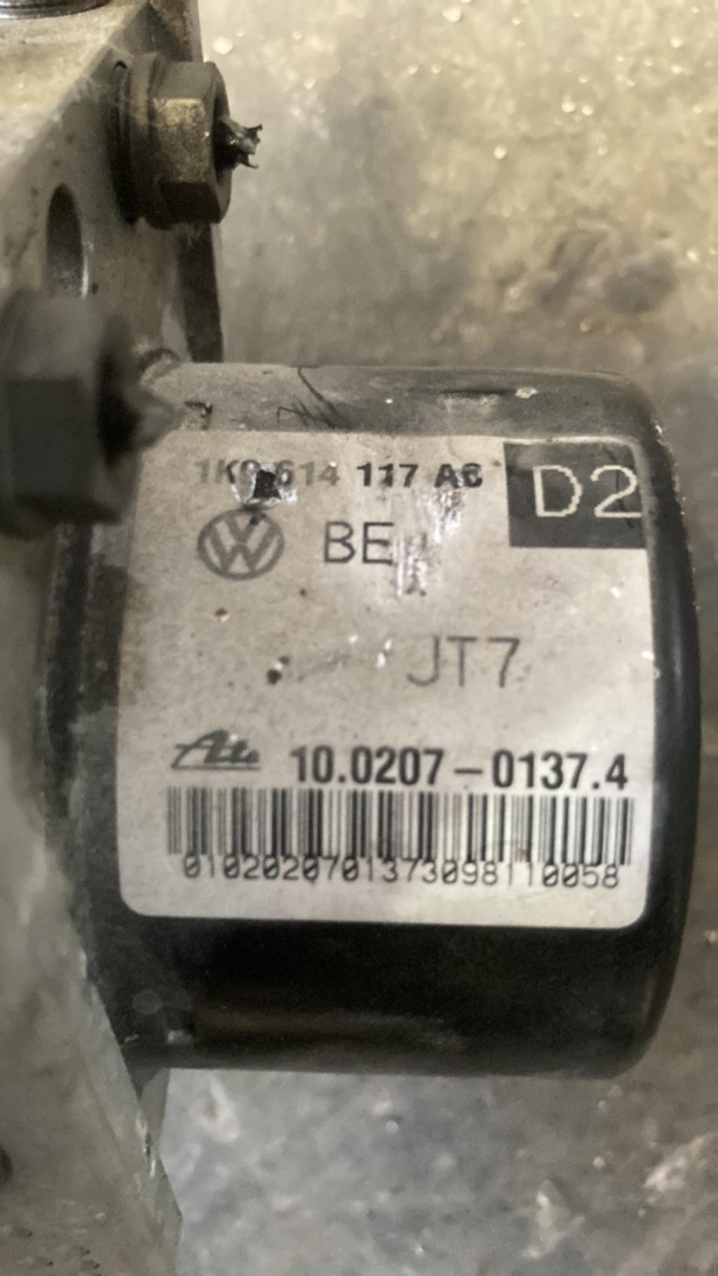 Bloc ABS (freins anti-blocage) VOLKSWAGEN GOLF PLUS PHASE 1 Diesel - 1