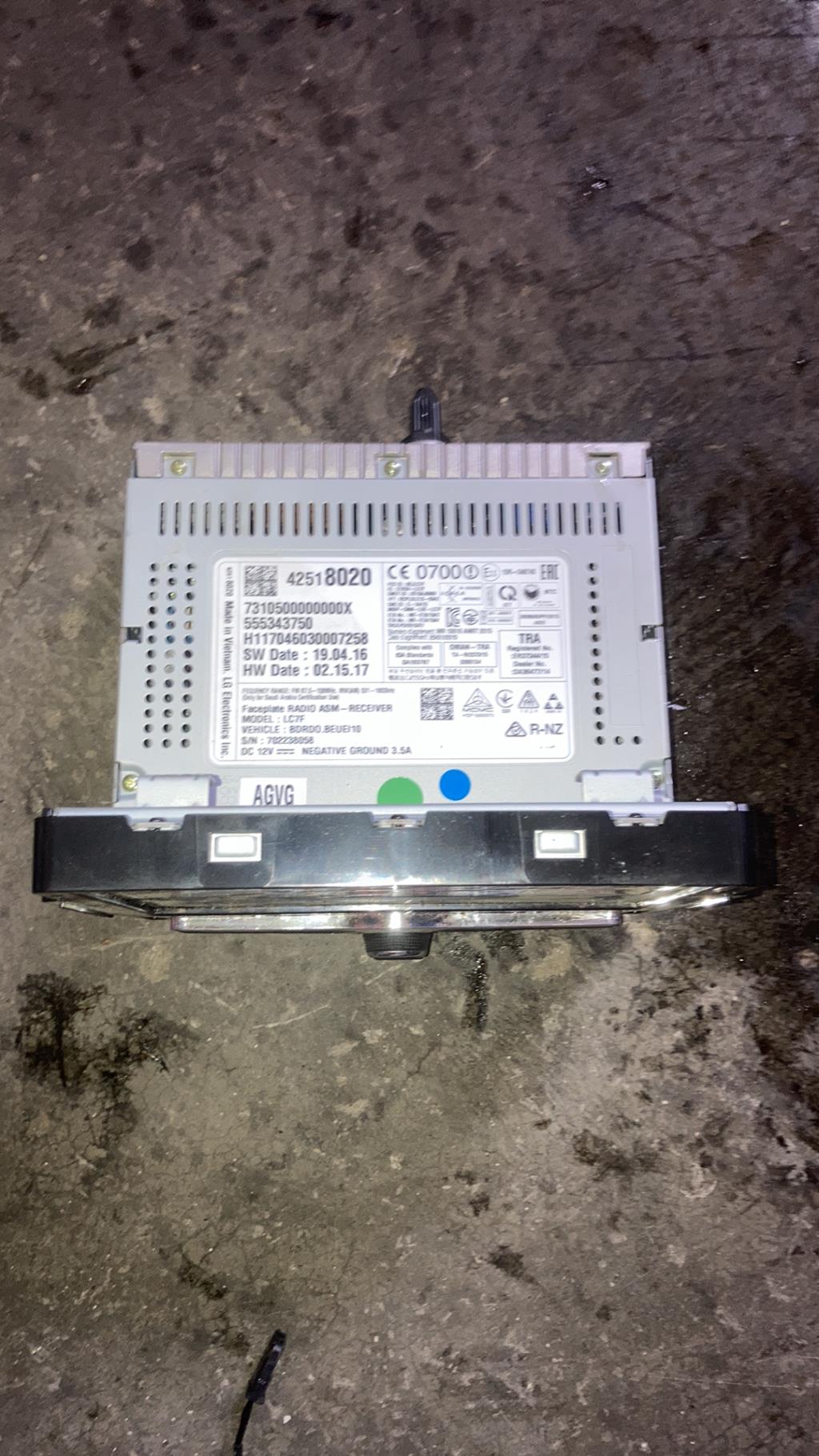 Ecran GPS OPEL CORSA E Essence - 1