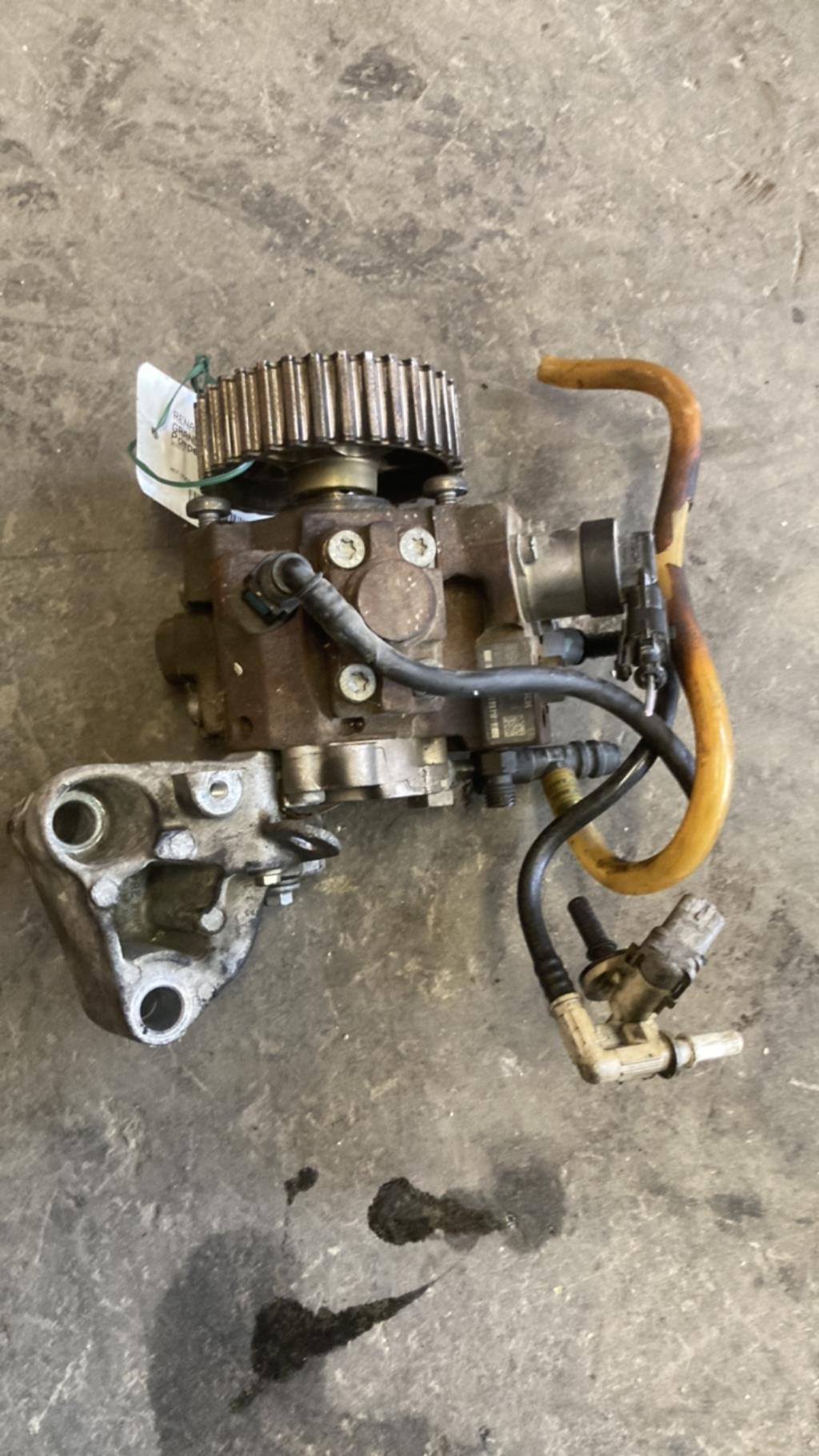 Pompe à injection RENAULT GRAND SCENIC 3 PHASE 1 Diesel - 1