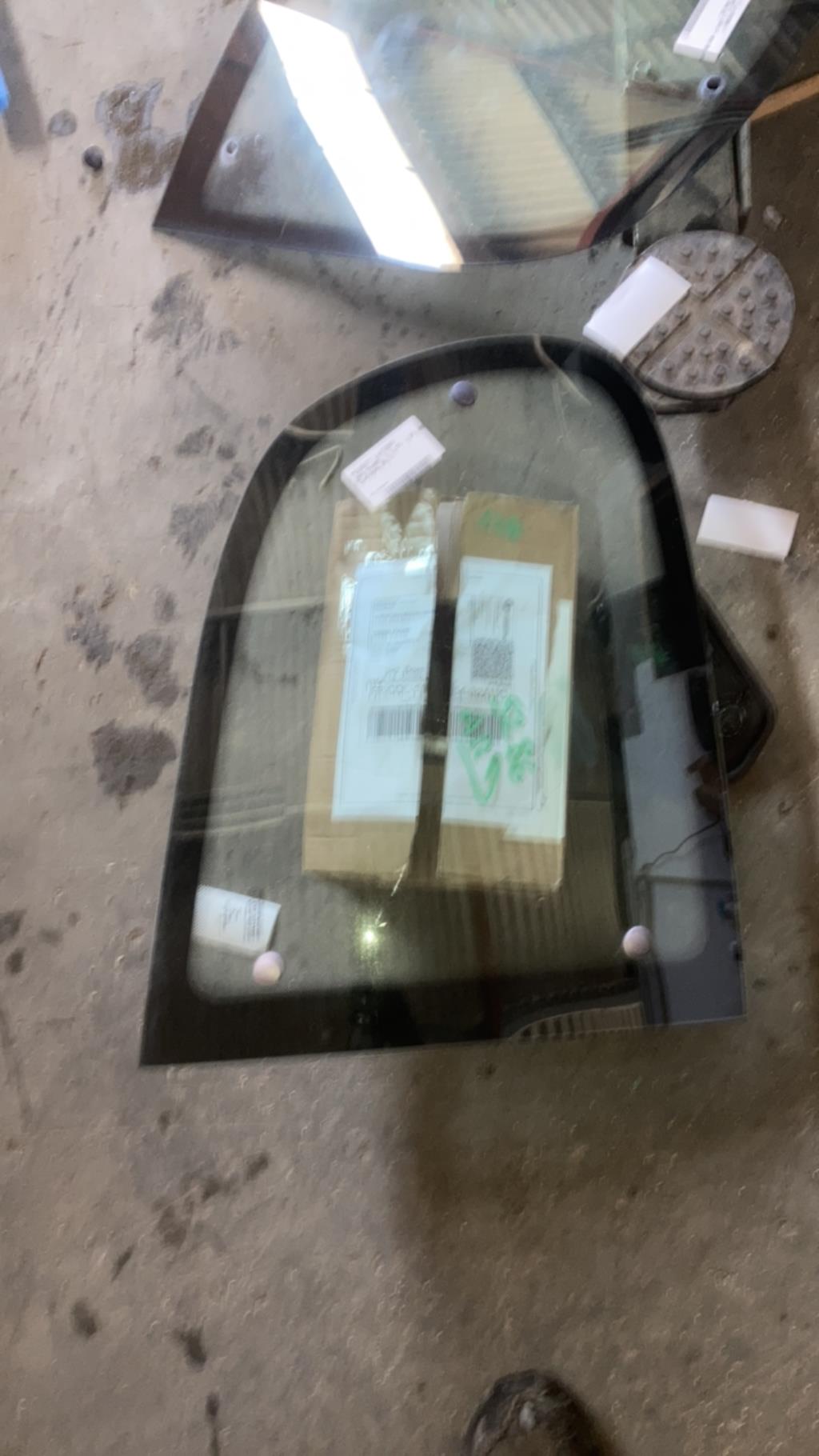 Custode arriere droit PEUGEOT 206 PHASE 1 Diesel - 1