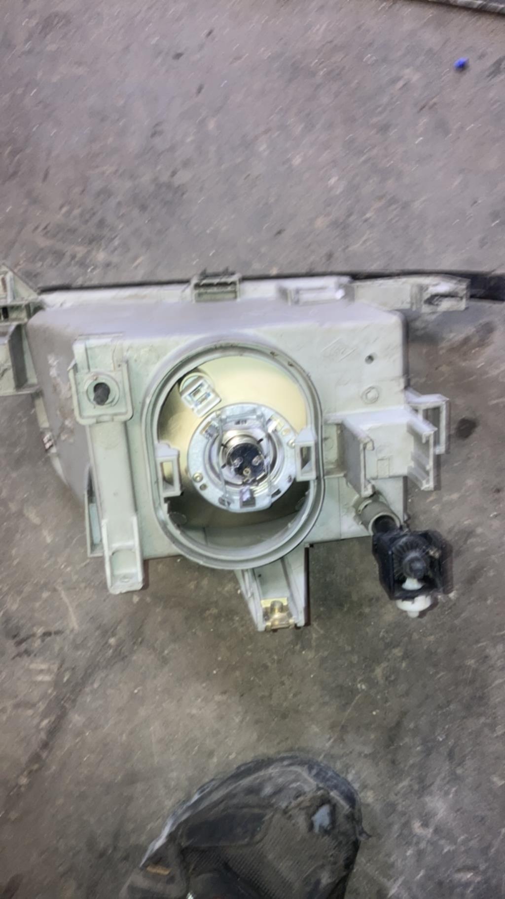 Optique avant principal gauche (feux)(phare) RENAULT CLIO 1 PHASE 1 Essence - 1