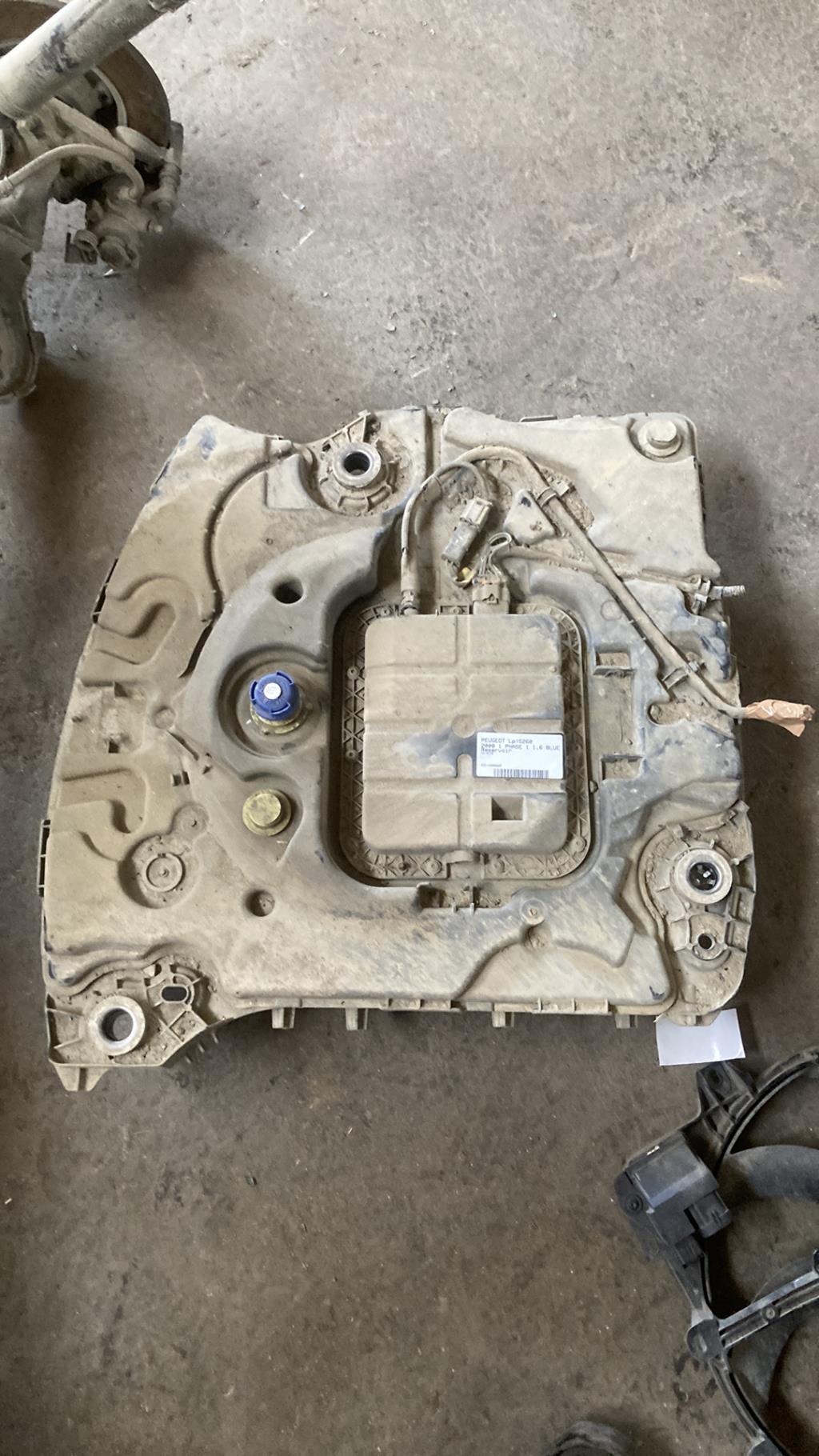 Reservoir PEUGEOT 2008 1 PHASE 1 Diesel - 1