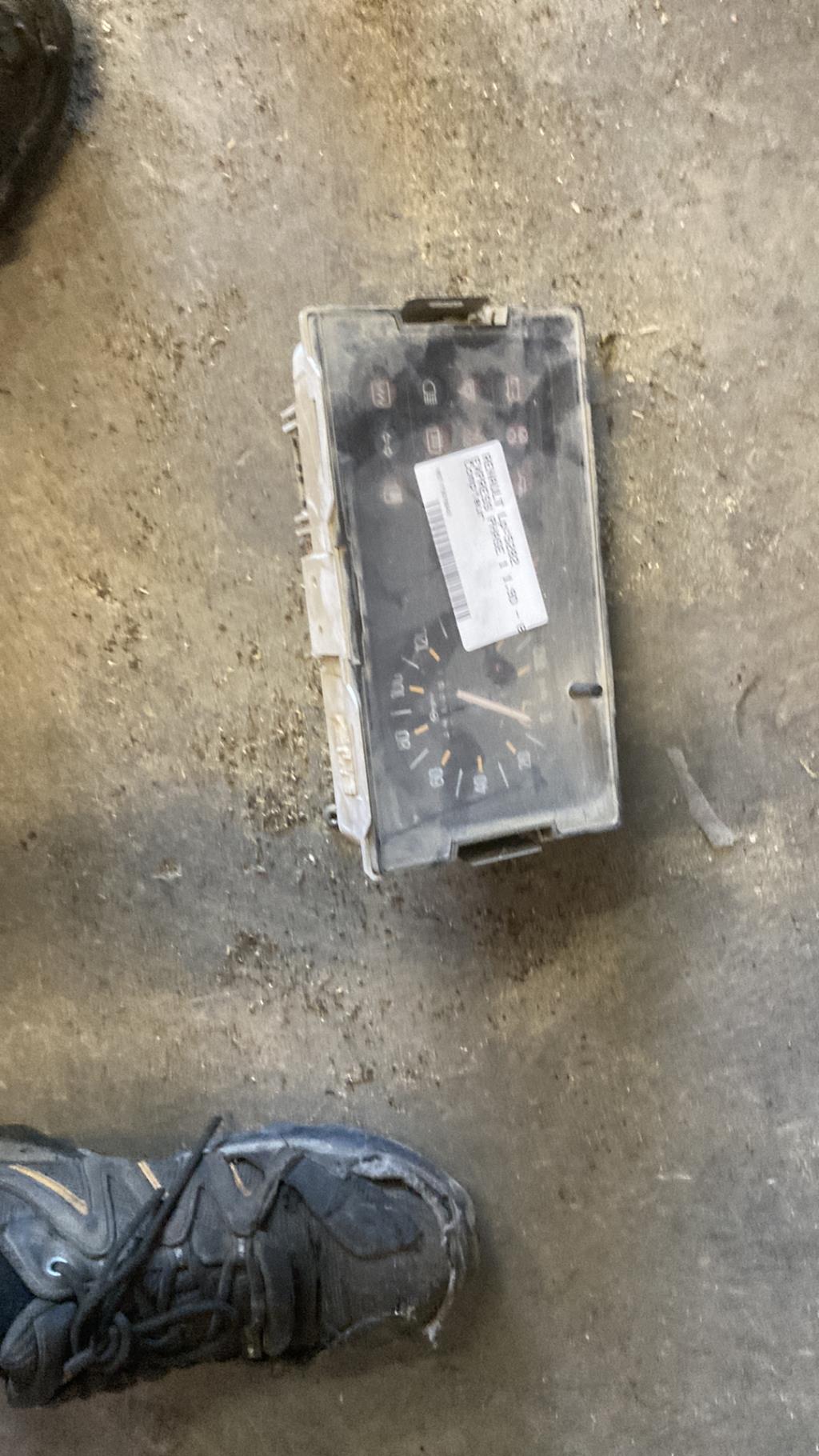 Compteur RENAULT EXPRESS PHASE 1 Diesel - 1