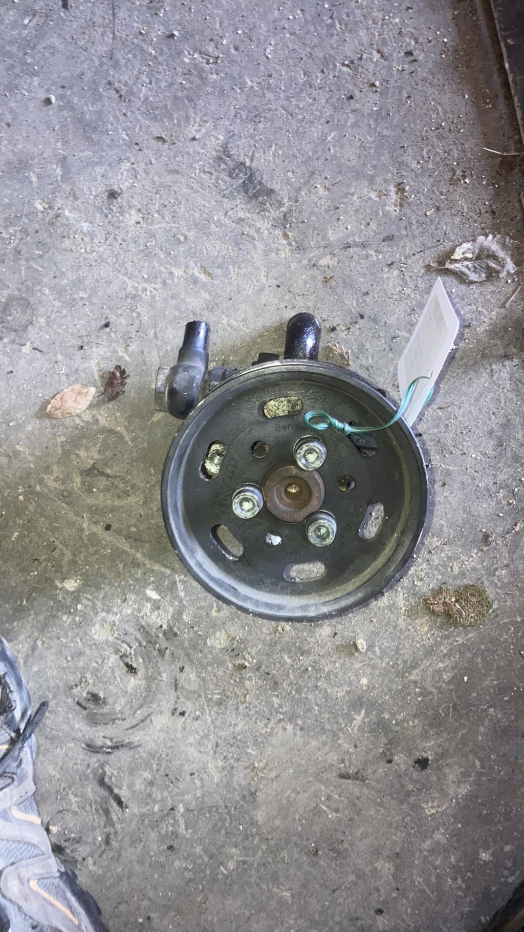 Pompe de direction AUDI A3 1 PHASE 1 Diesel - 1