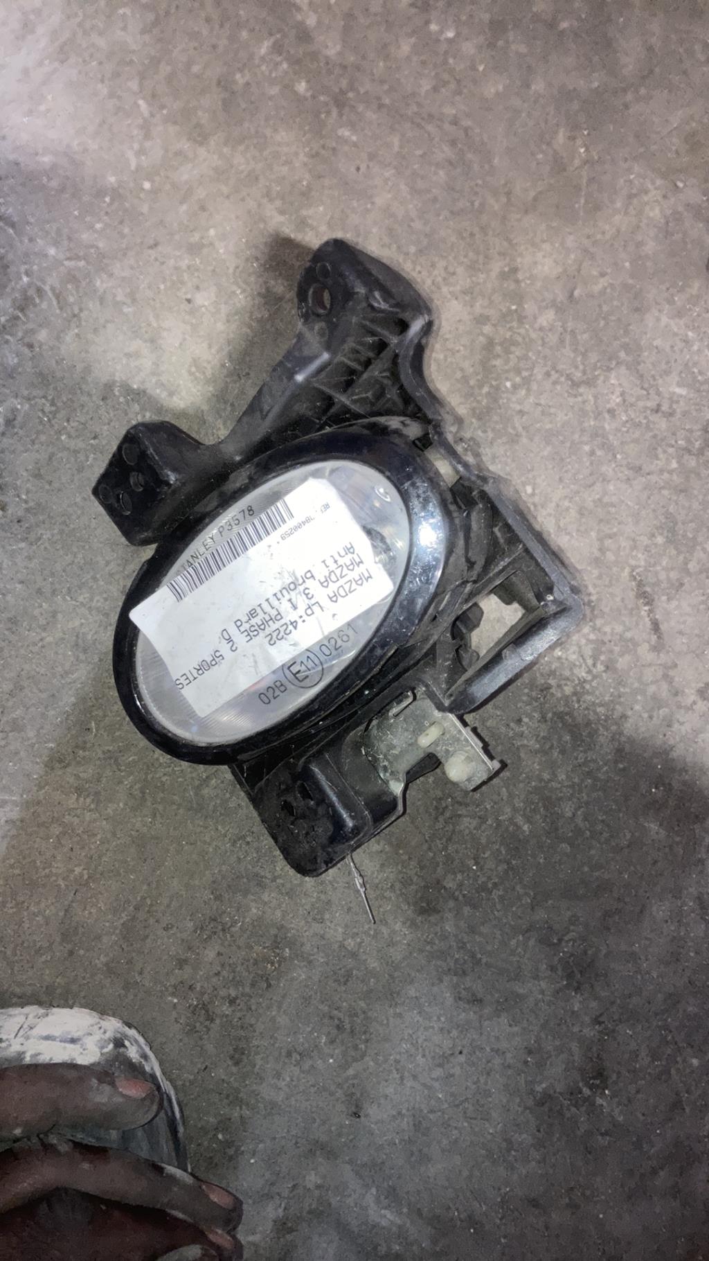 Anti brouillard droit (feux) MAZDA 3 1 PHASE 2 Diesel - 1