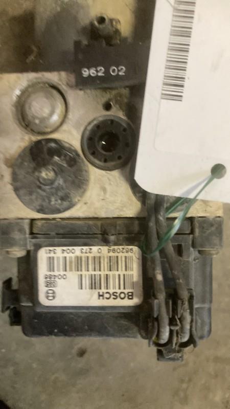 Bloc ABS (freins anti-blocage) RENAULT CLIO 2 PHASE 1 Diesel - 1
