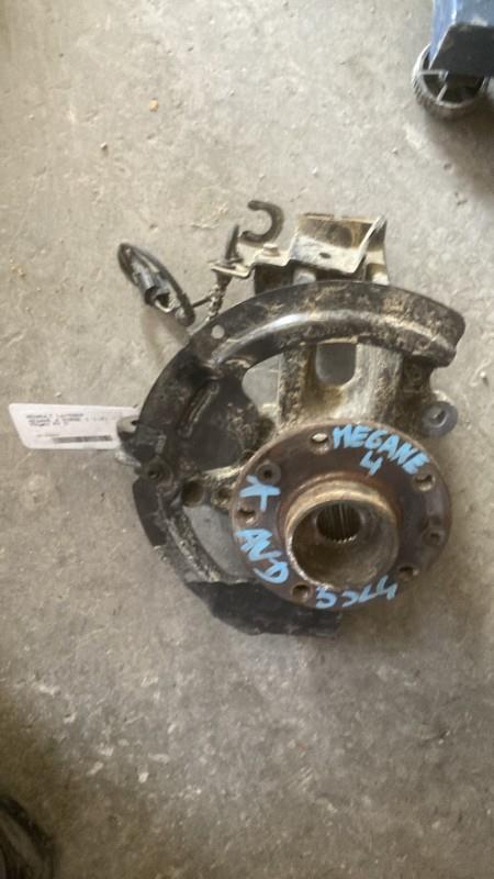Moyeu avant droit RENAULT MEGANE 4 PHASE 1 Essence - 1