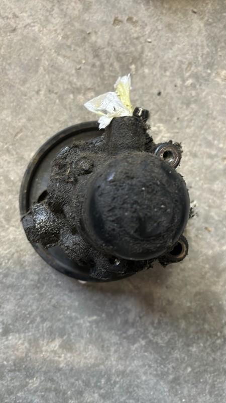 Pompe de direction CITROEN XANTIA PHASE 1 Essence - 1