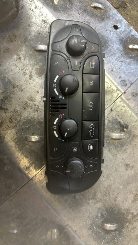 Commande chauffage MERCEDES CLASSE C 203 PHASE 1 Diesel - 1