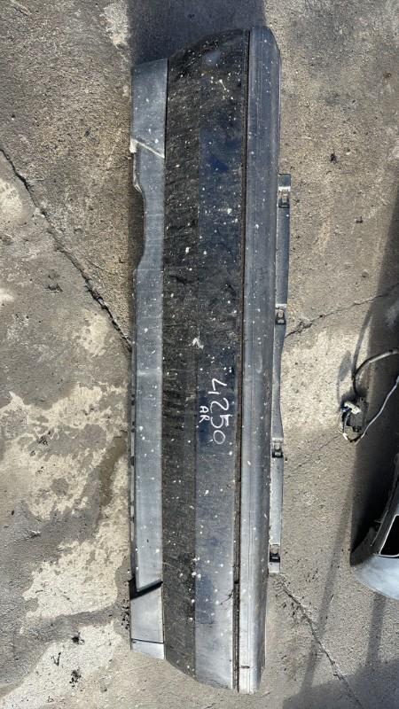 Pare choc arriere VOLKSWAGEN GOLF 3 CABRIOLET Essence - 1