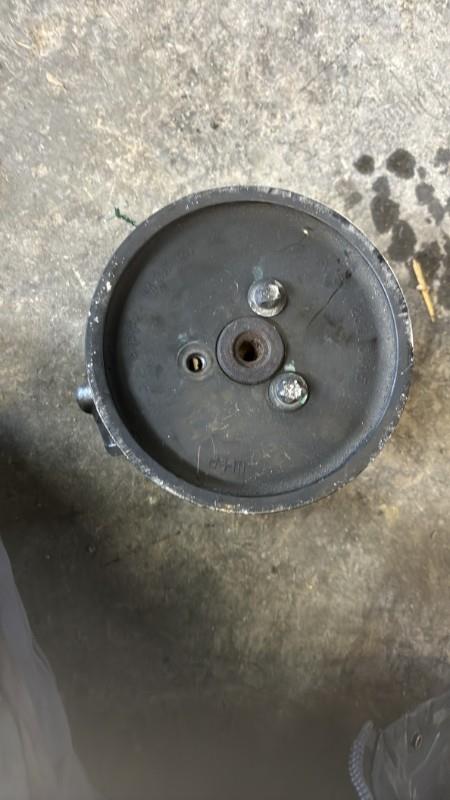 Pompe de direction MERCEDES CLASSE C 203 PHASE 1 Diesel - 1