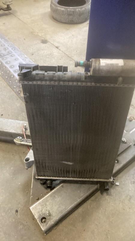 Radiateur eau RENAULT LAGUNA 1 PHASE 2 Essence - 1