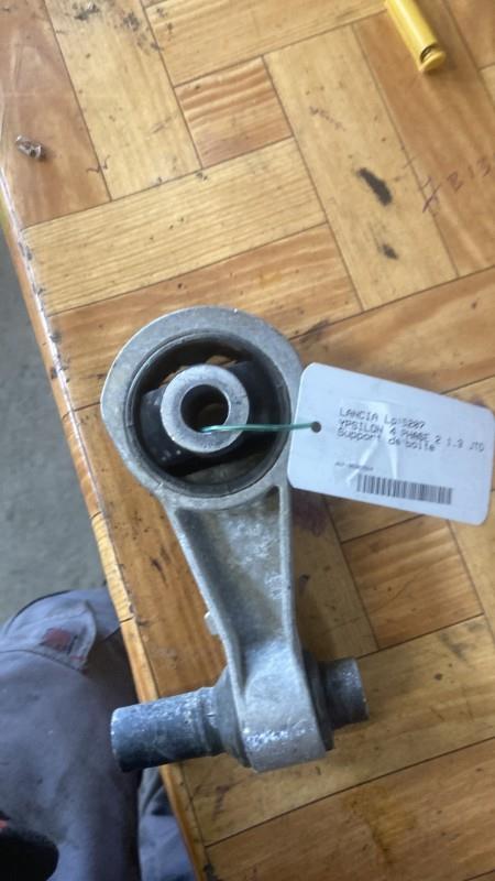 Support de boite LANCIA YPSILON 4 PHASE 2 Diesel - 1