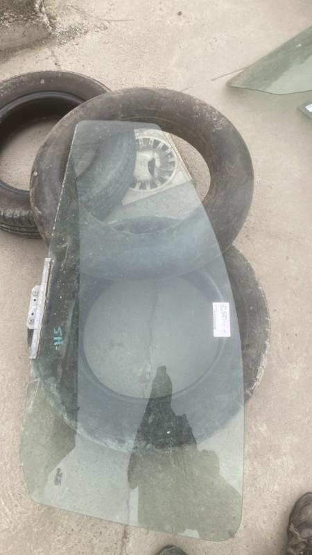 Vitre avant gauche FORD KA 1 PHASE 1 Essence - 1