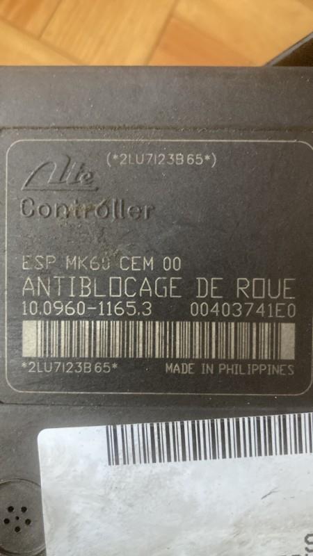 Bloc ABS (freins anti-blocage) CITROEN C5 1 PHASE 2 BREAK Diesel - 1