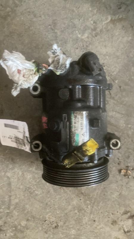 Compresseur clim CITROEN C5 1 PHASE 2 BREAK Diesel - 1