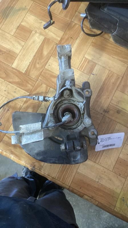 Moyeu avant gauche OPEL ZAFIRA B PHASE 2 Diesel - 1