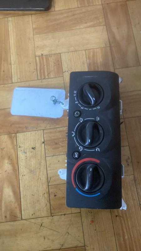 Commande chauffage RENAULT CLIO 2 CAMPUS PHASE 1 Diesel - 1